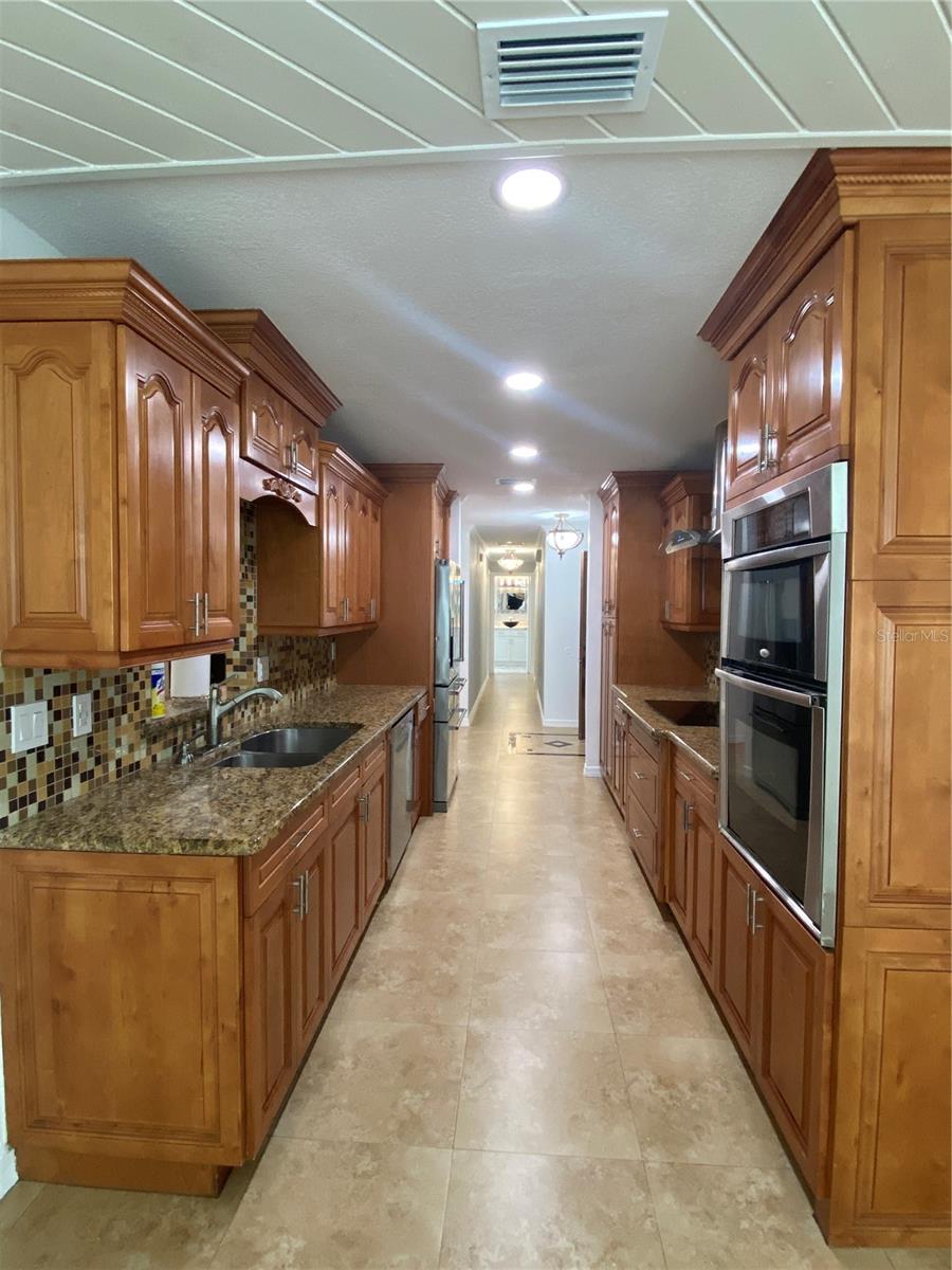 Image 20 of 41 For 1310 Ridge Road