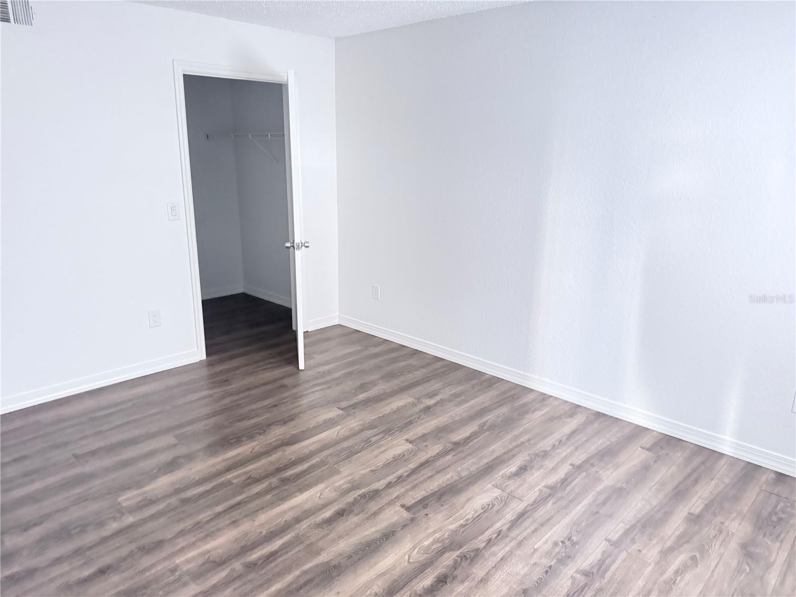 Image 12 of 28 For 4105 Tropical Isle Boulevard 217