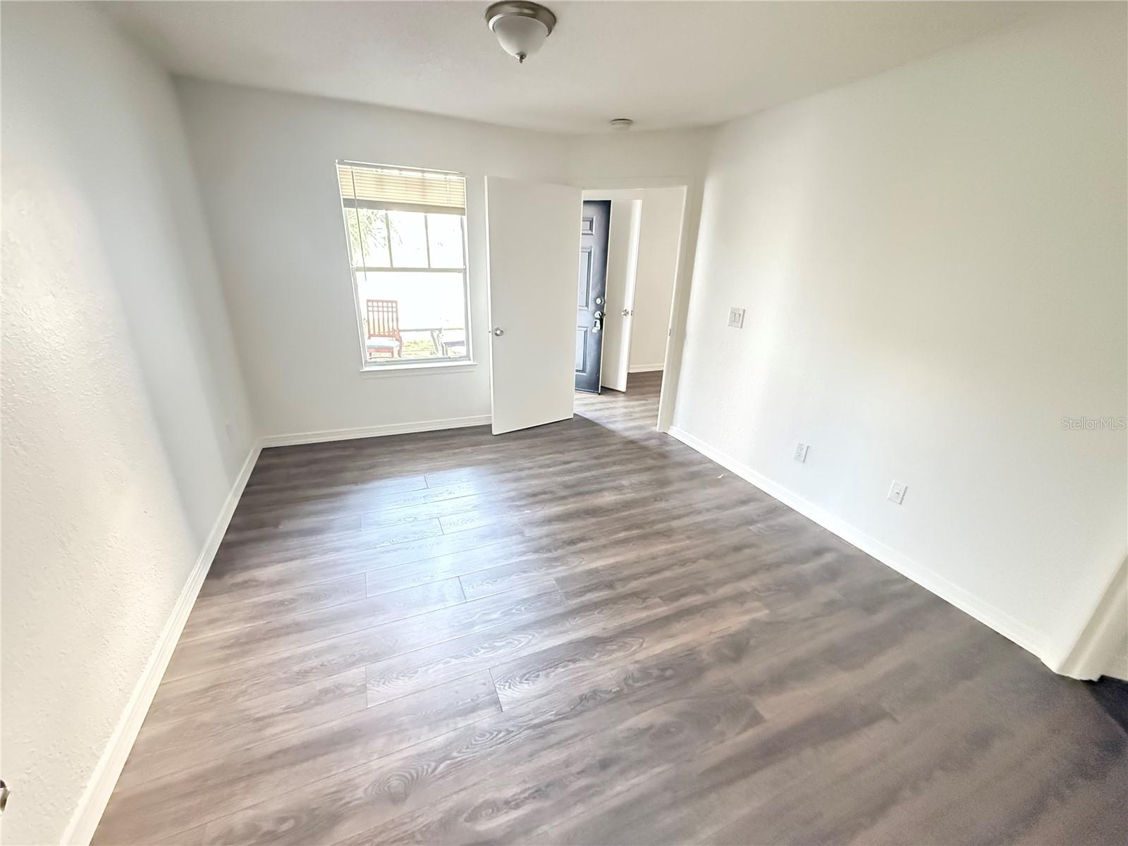 Image 13 of 28 For 4105 Tropical Isle Boulevard 217