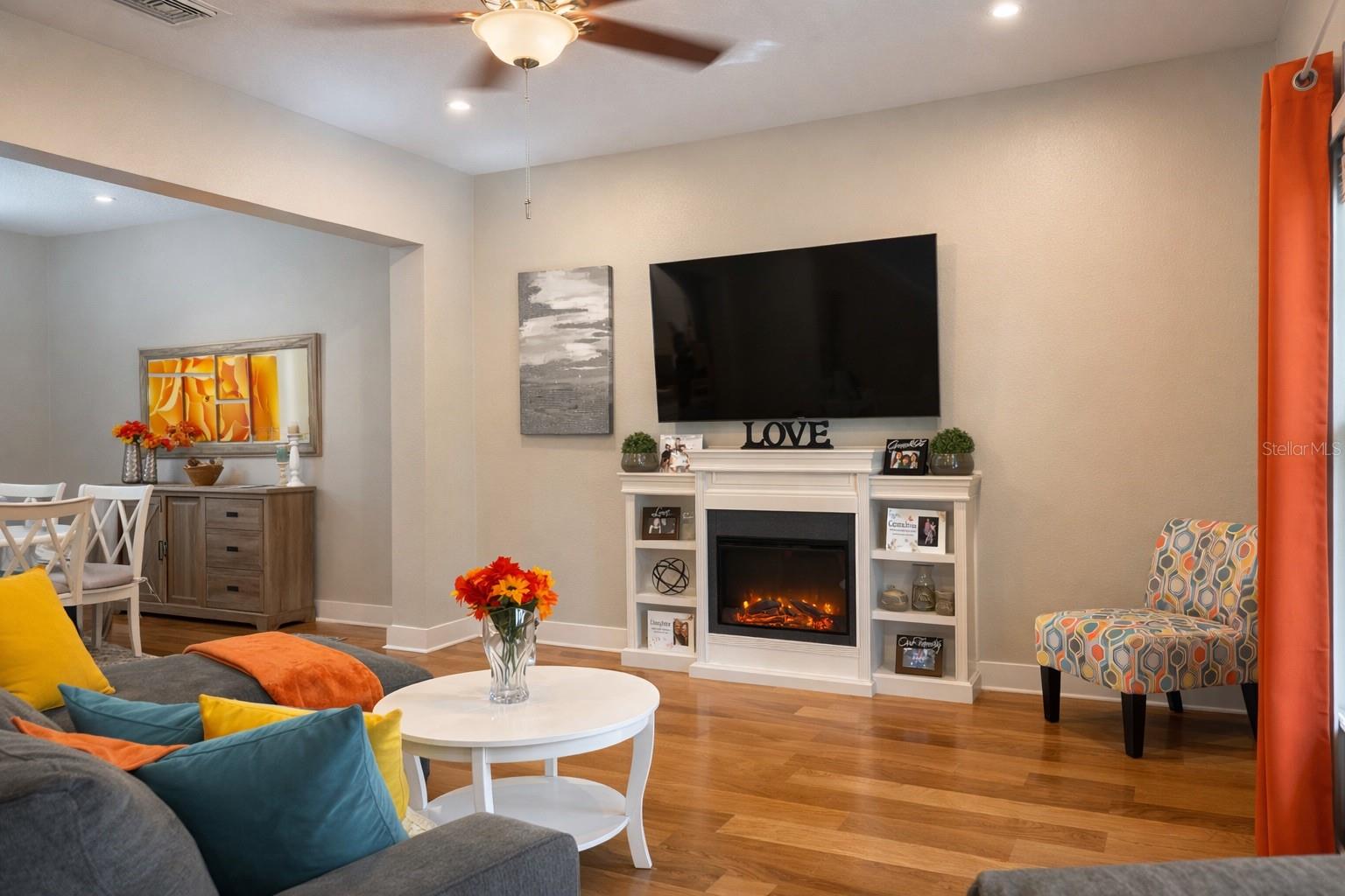 Image 5 of 23 For 9654 Cypress Pine Street