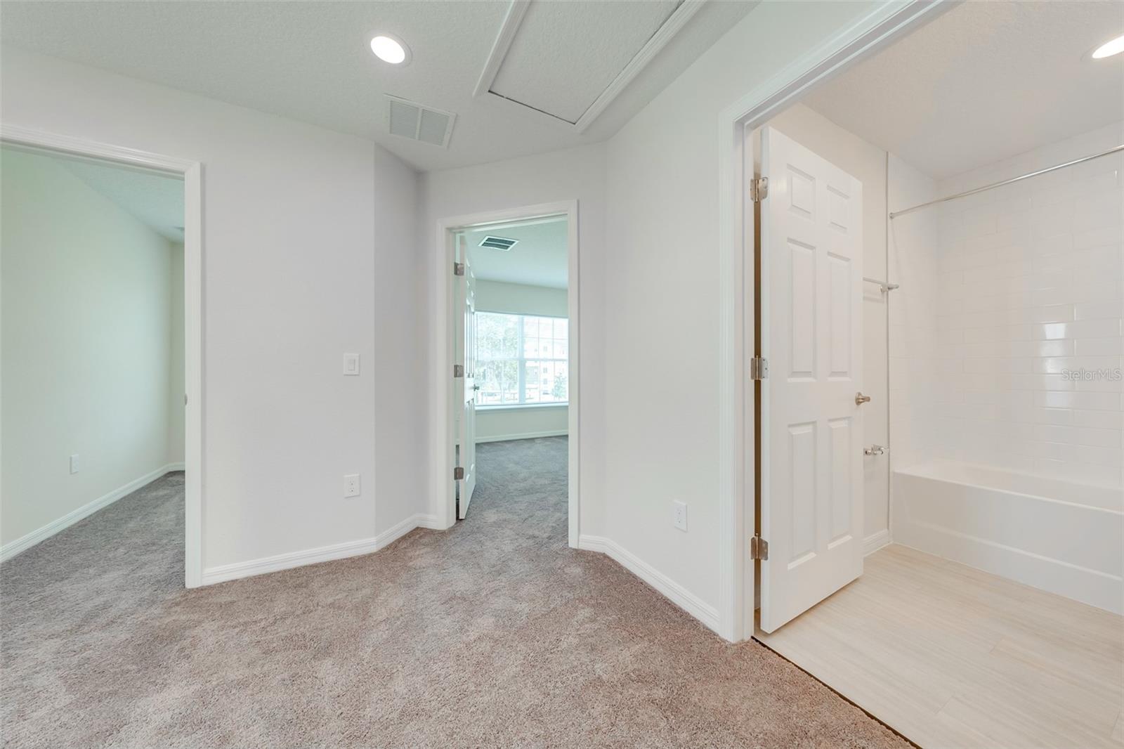 Image 32 of 40 For 2147 Penny Lane