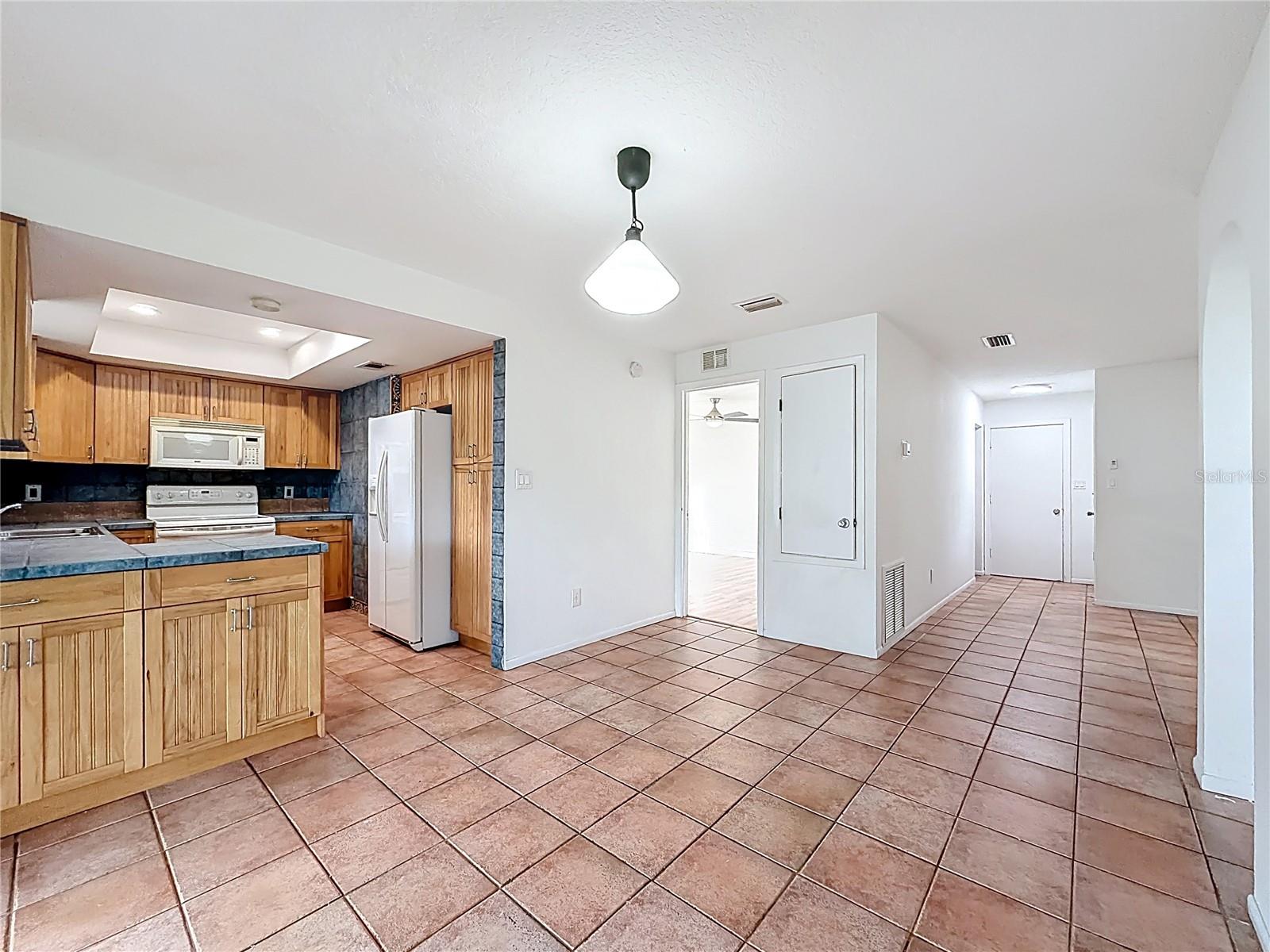 Image 17 of 55 For 5503 Albert Drive