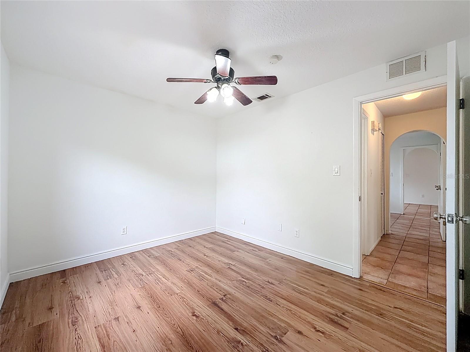 Image 42 of 55 For 5503 Albert Drive