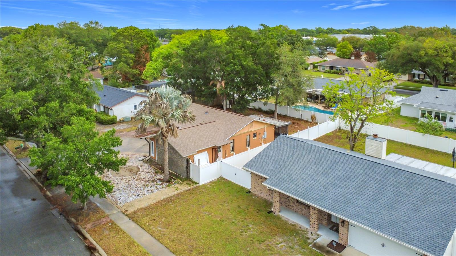 Image 7 of 55 For 5503 Albert Drive