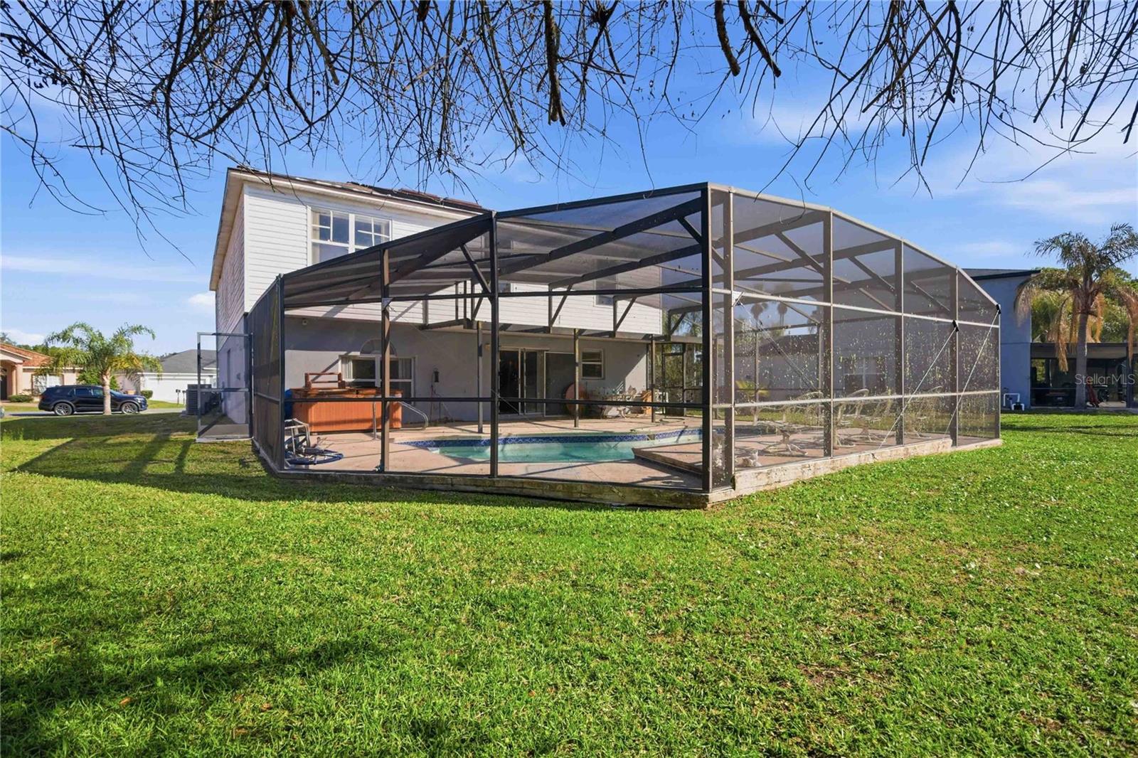 Image 35 of 38 For 206 Taranto Way