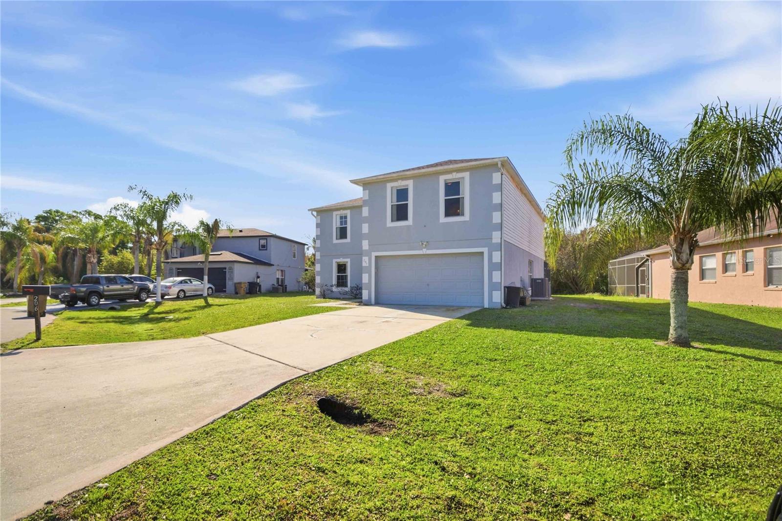 Image 5 of 38 For 206 Taranto Way