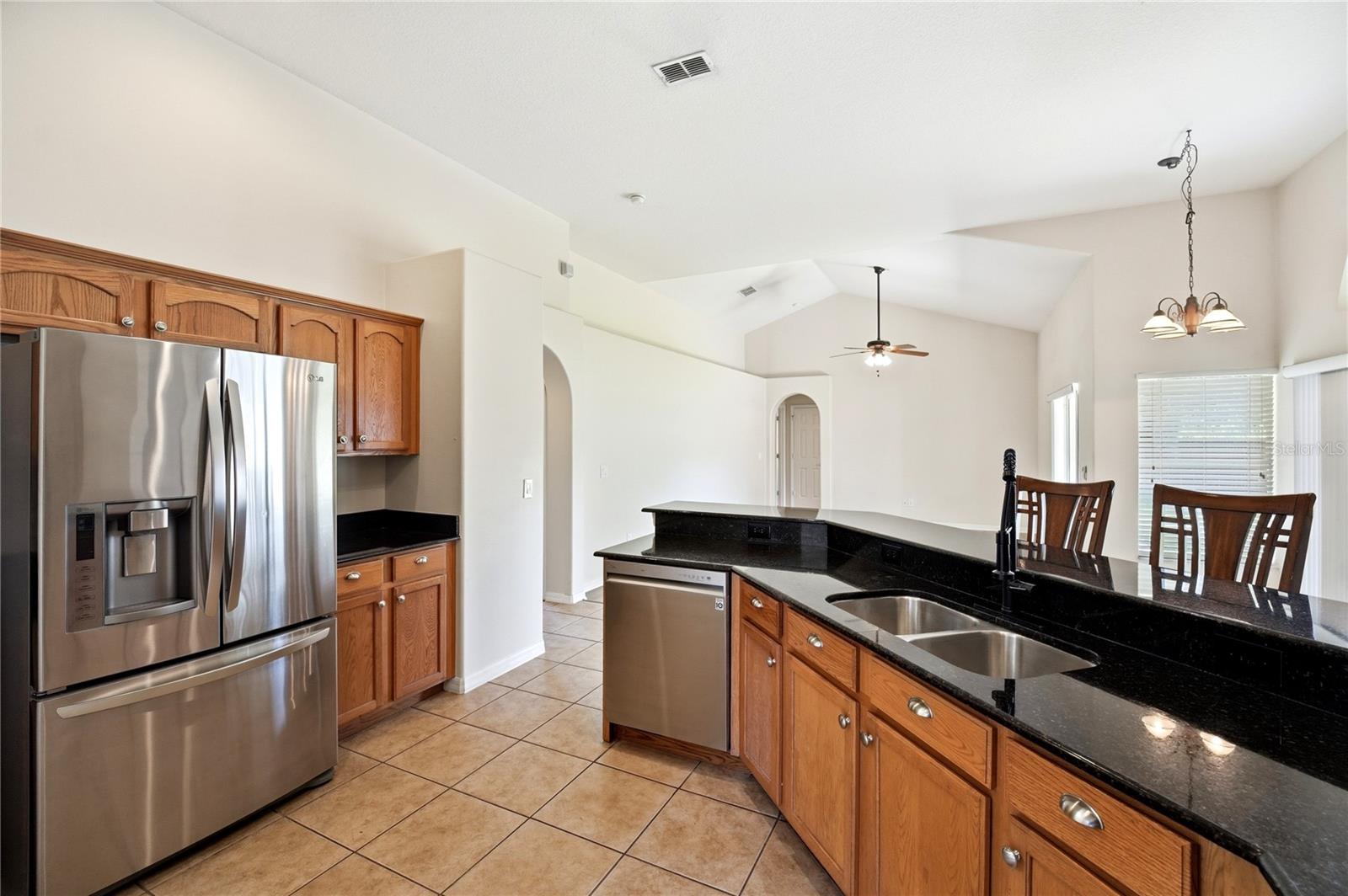 Image 10 of 42 For 4136 Maidu Court