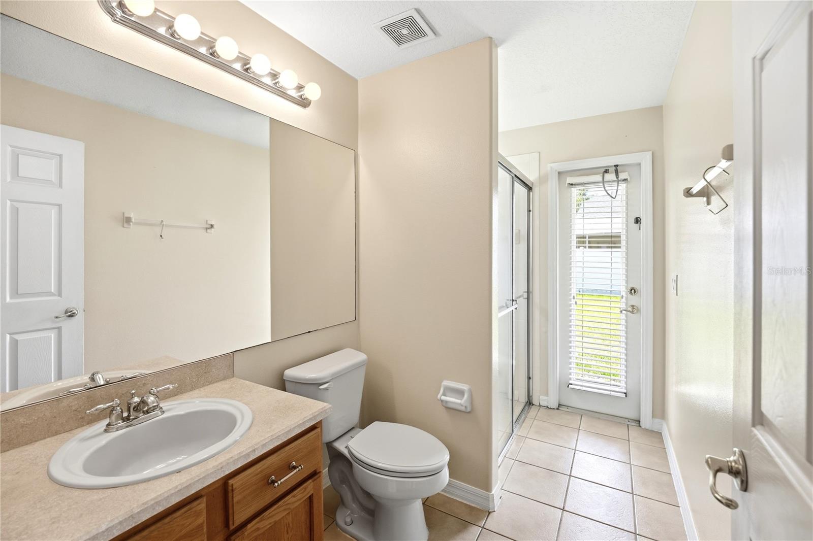 Image 23 of 42 For 4136 Maidu Court