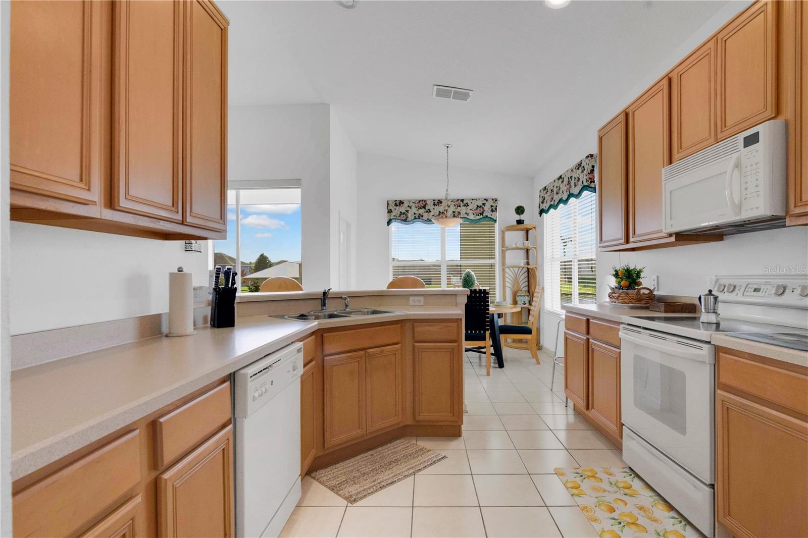 Image 14 of 45 For 3104 Stonehurst Circle