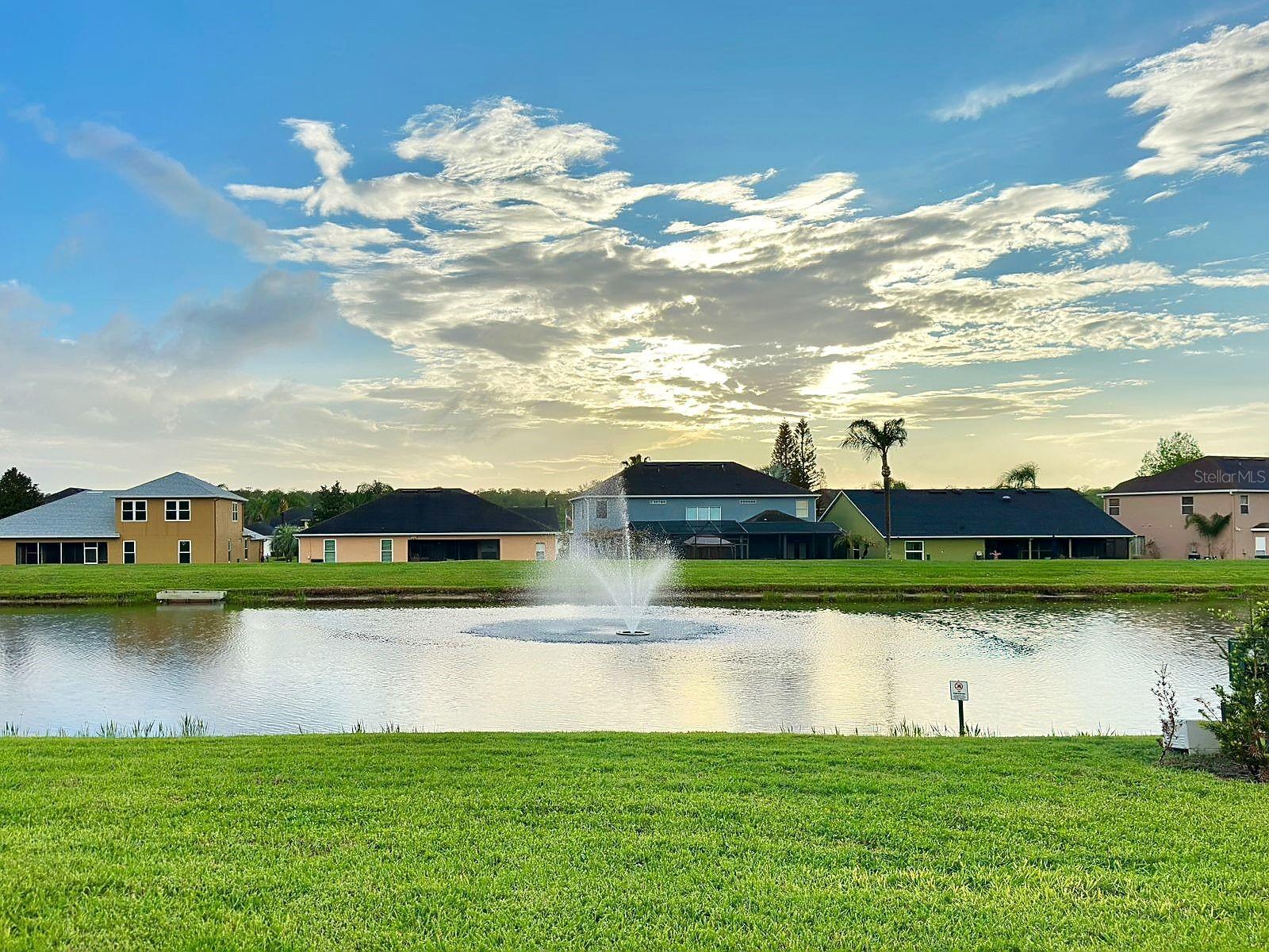 Image 4 of 45 For 3104 Stonehurst Circle