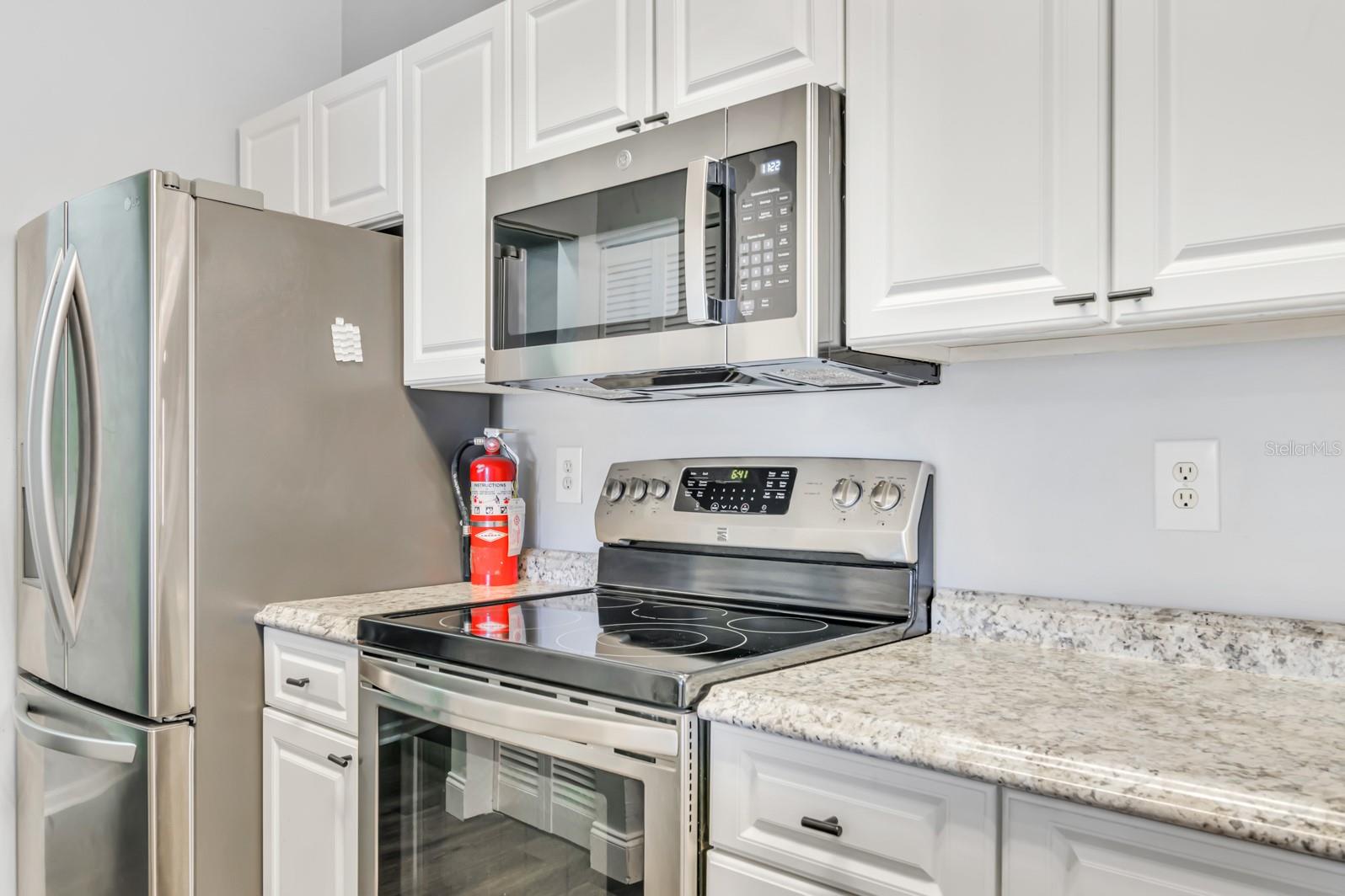 Image 14 of 59 For 14304 Fredricksburg Drive 402