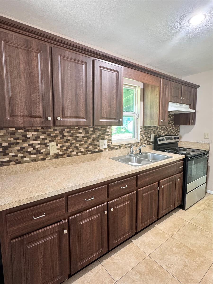 Image 15 of 26 For 4363 Cassius Street