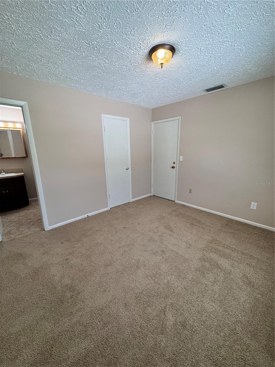 Image 9 of 26 For 4363 Cassius Street