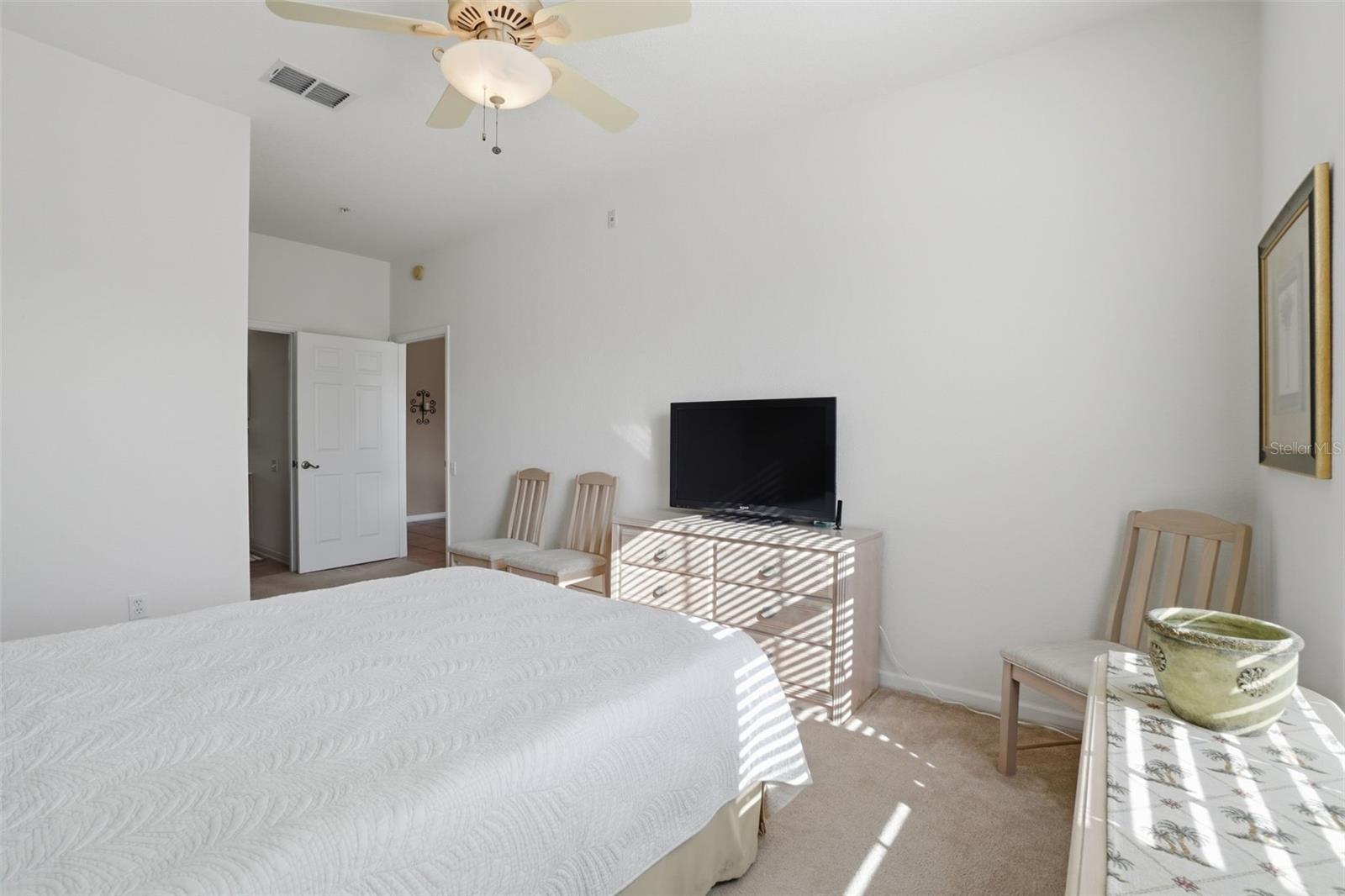 Image 15 of 38 For 13560 Turtle Marsh Loop 336