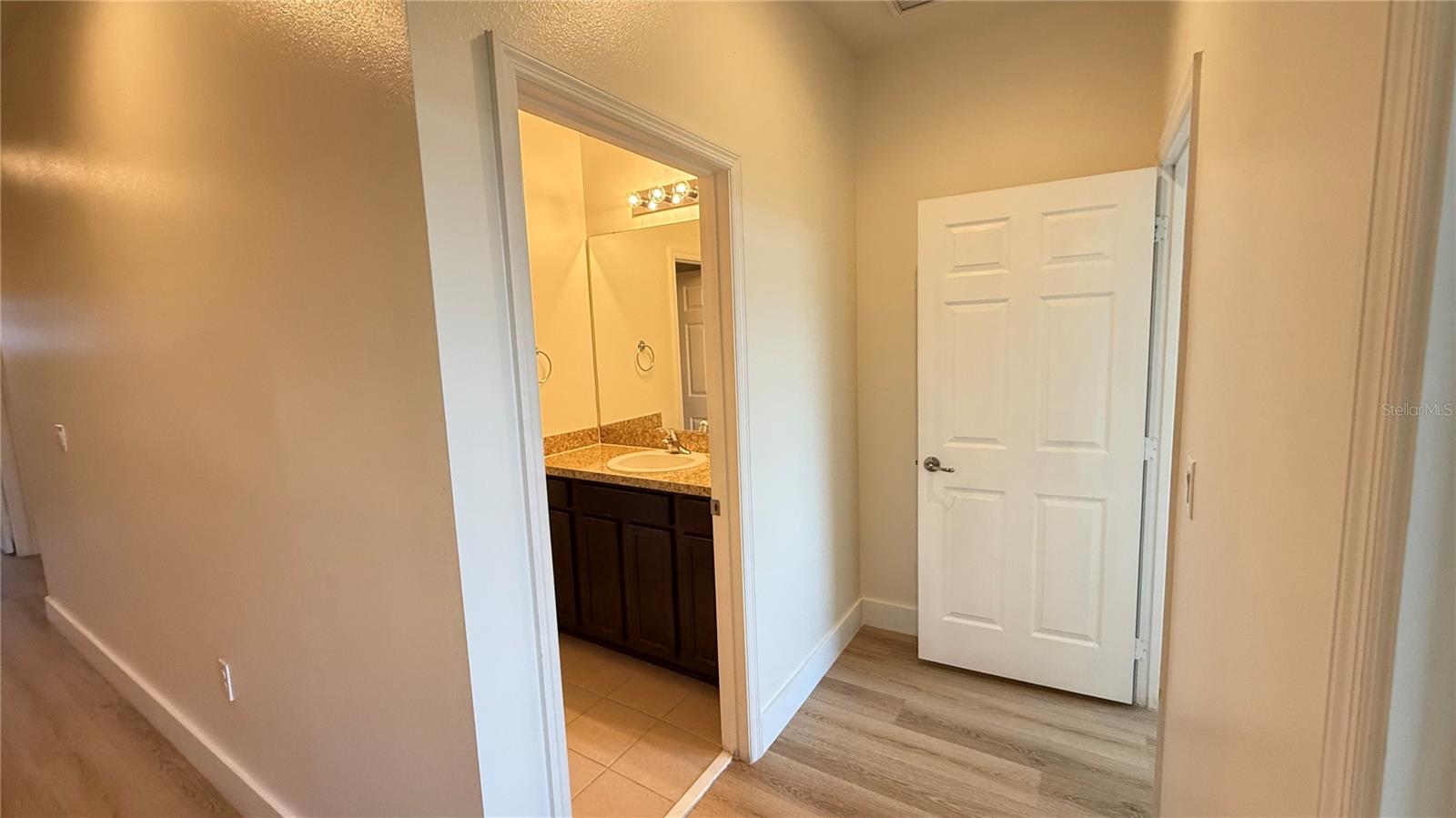 Image 17 of 24 For 1731 Portofino Meadows Boulevard