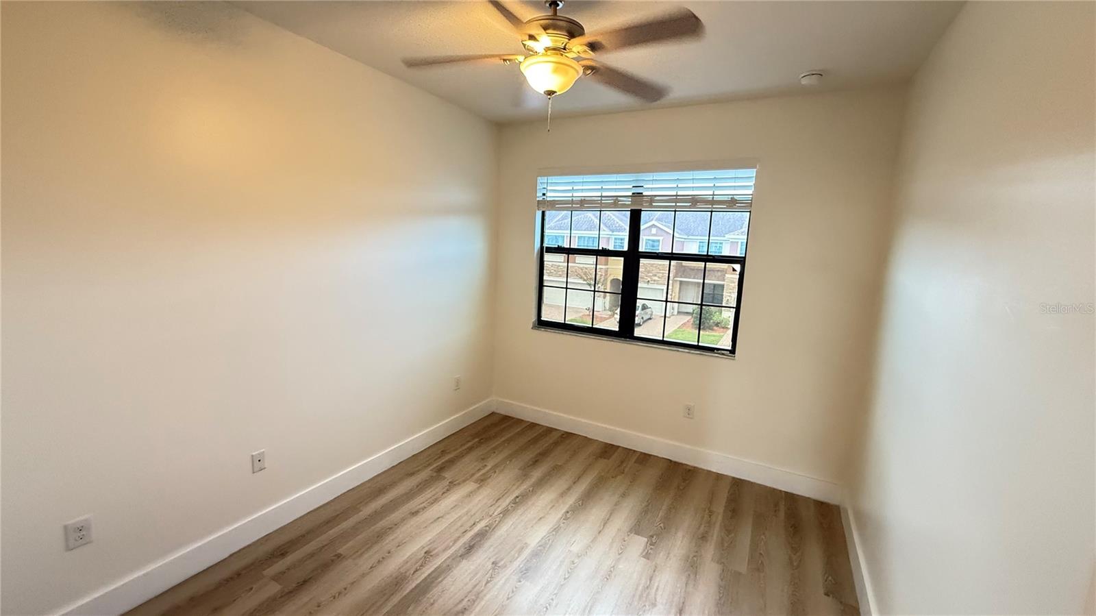 Image 9 of 24 For 1731 Portofino Meadows Boulevard