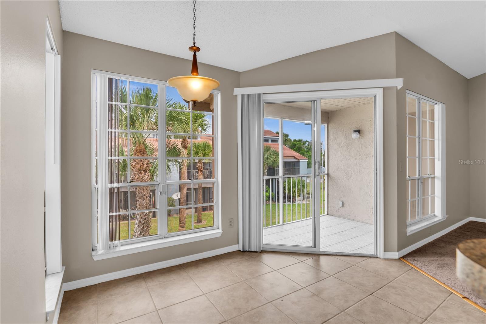 Image 12 of 36 For 4807 Normandy  202