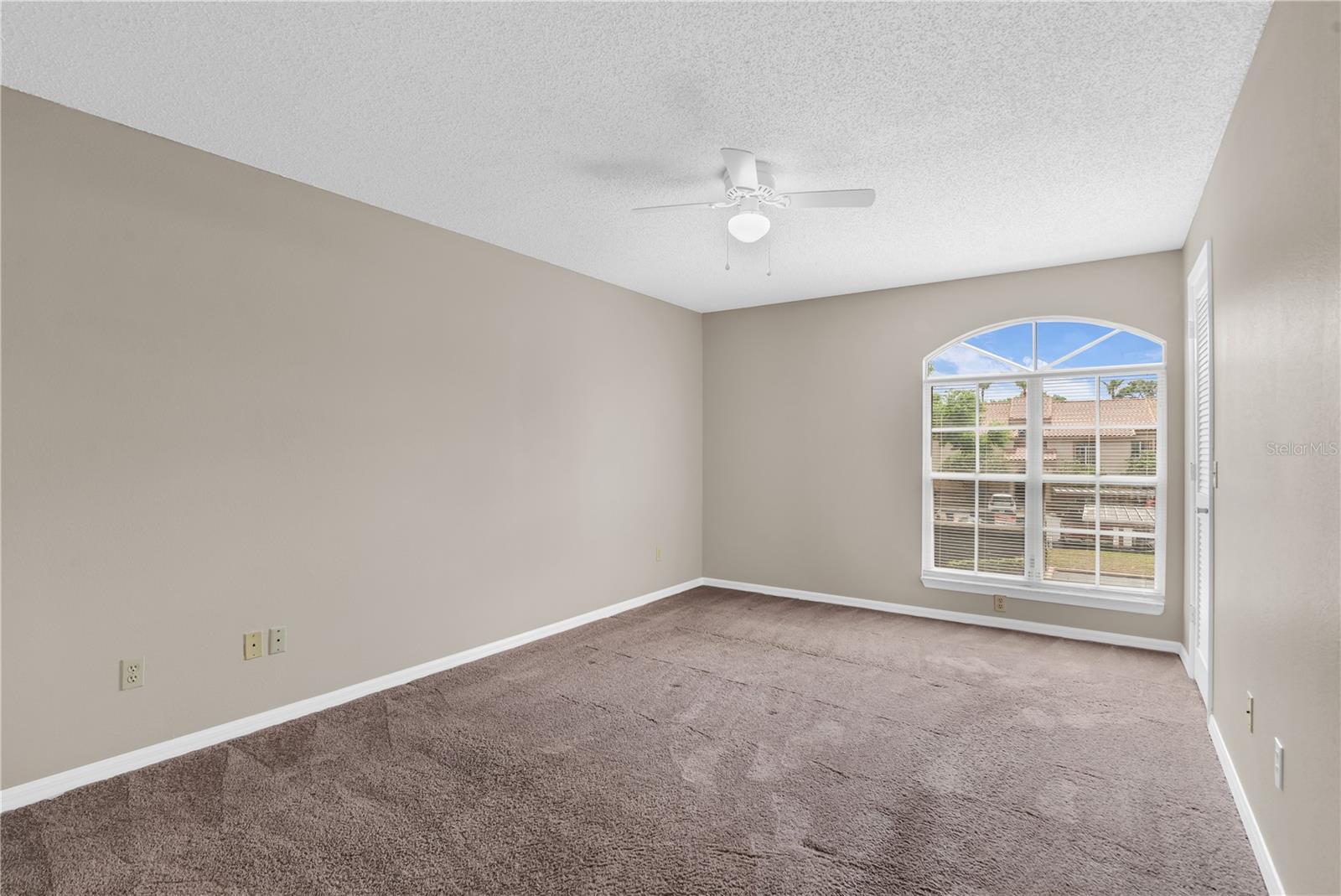 Image 18 of 36 For 4807 Normandy  202