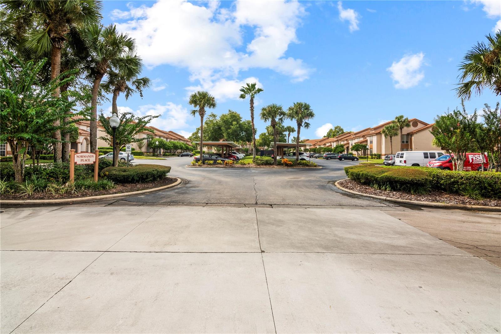 Image 31 of 36 For 4807 Normandy  202