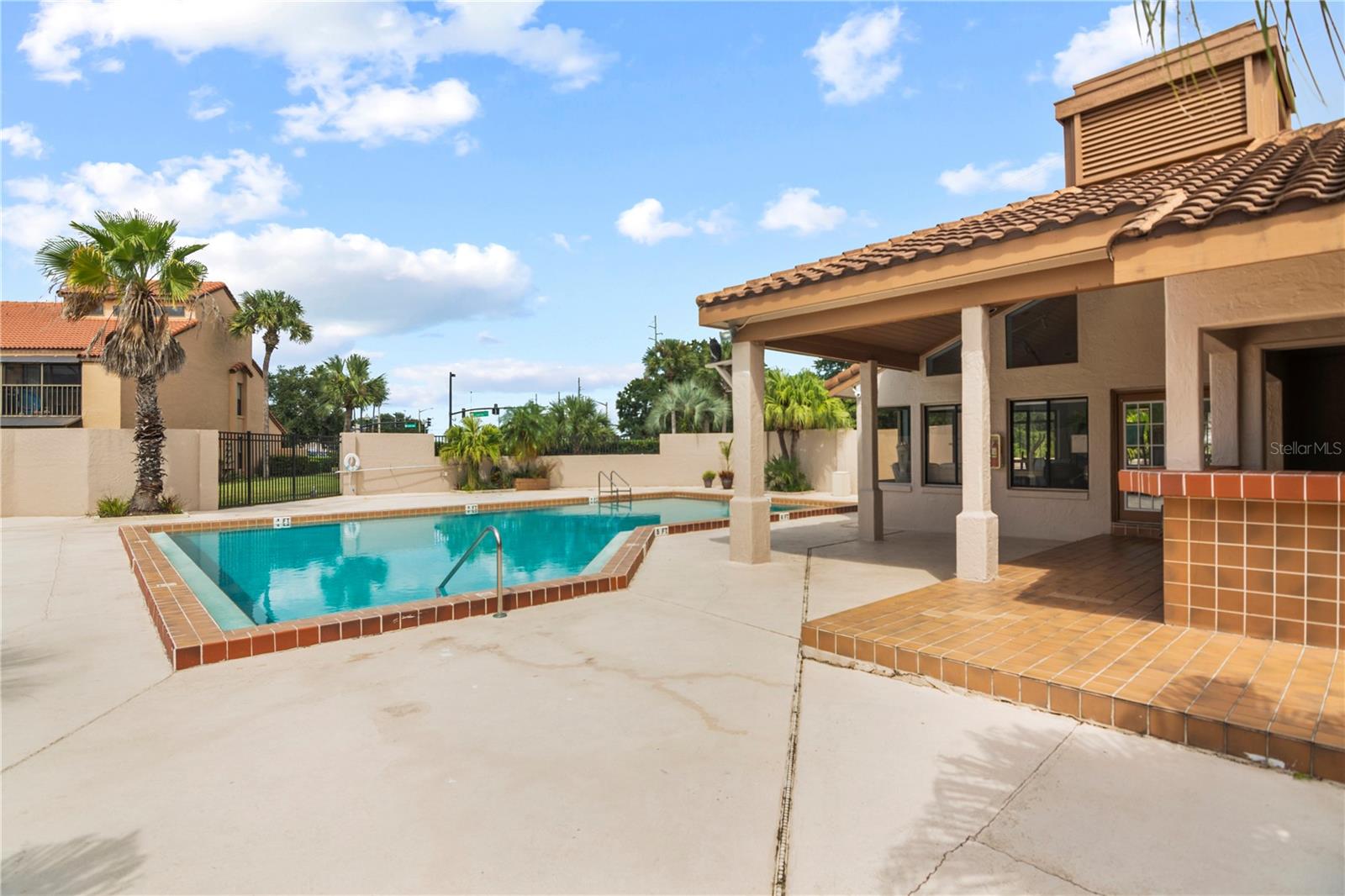 Image 32 of 36 For 4807 Normandy  202