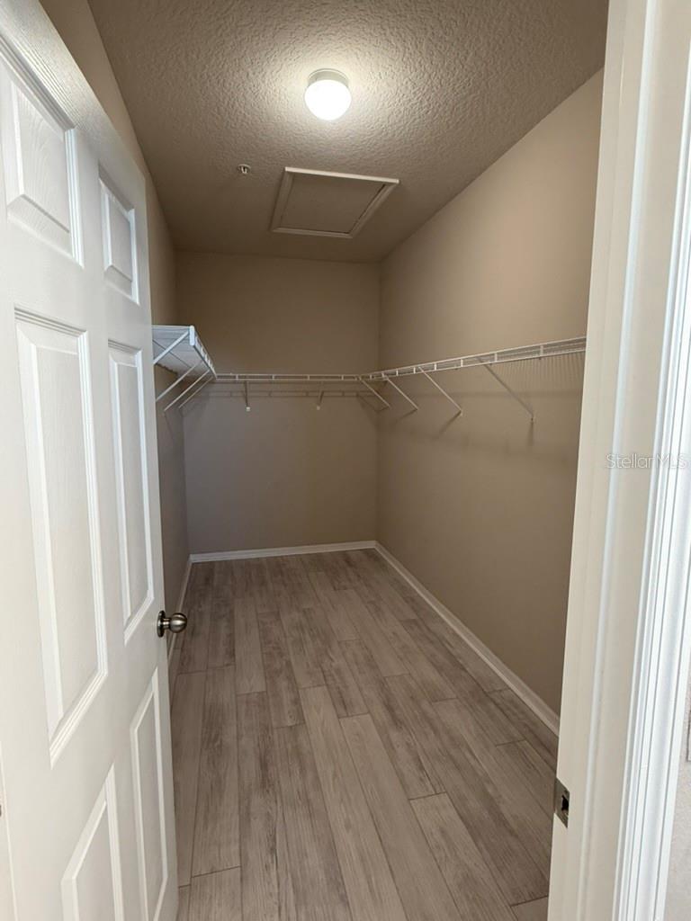 Image 15 of 34 For 15221 Sunrise Grove Court