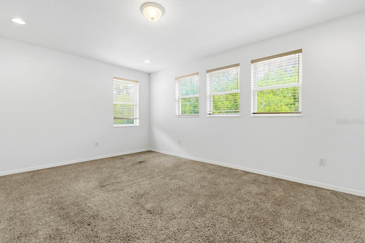 Image 25 of 40 For 2669 Peony Drive