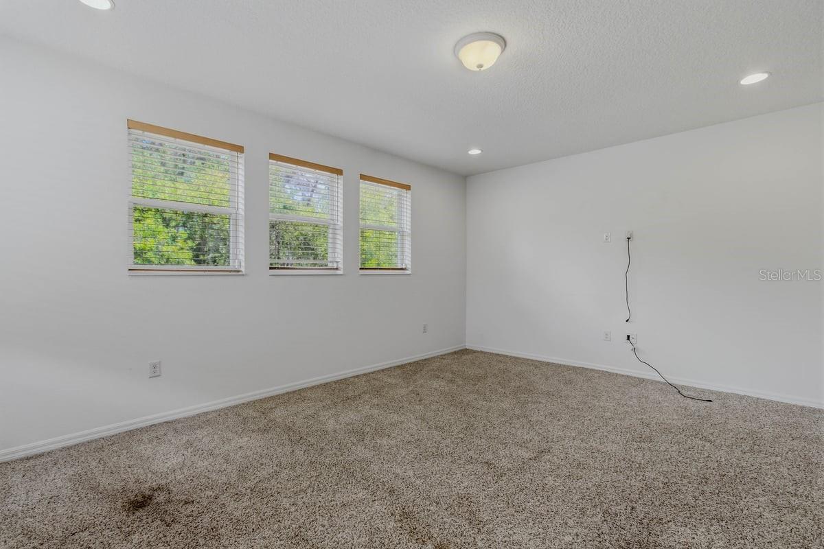 Image 26 of 40 For 2669 Peony Drive