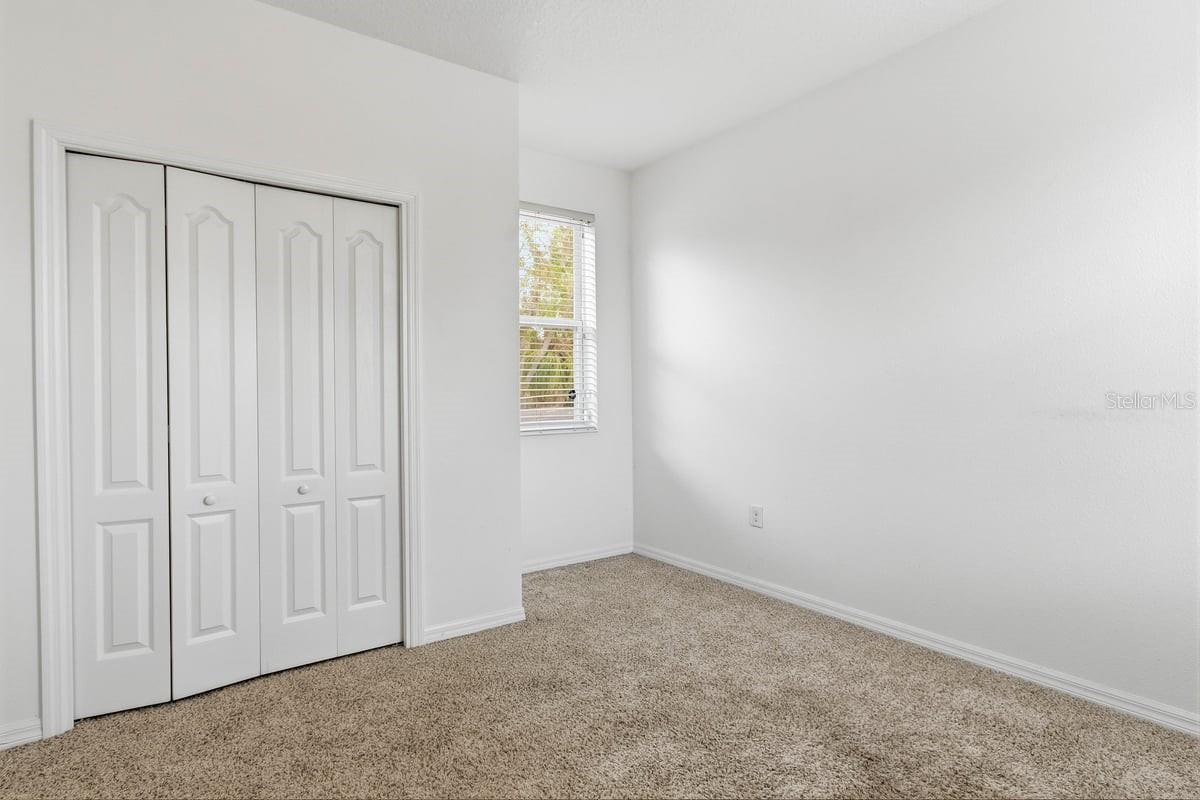 Image 32 of 40 For 2669 Peony Drive