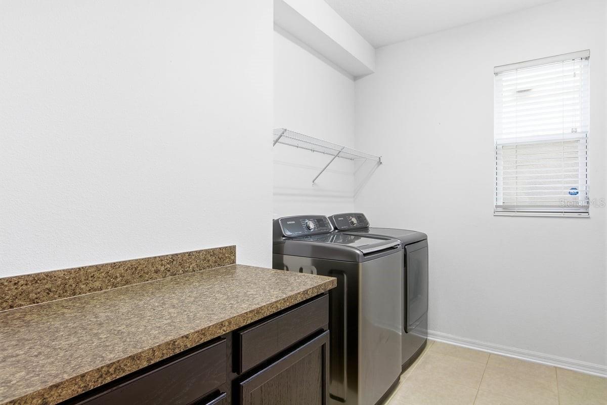 Image 35 of 40 For 2669 Peony Drive