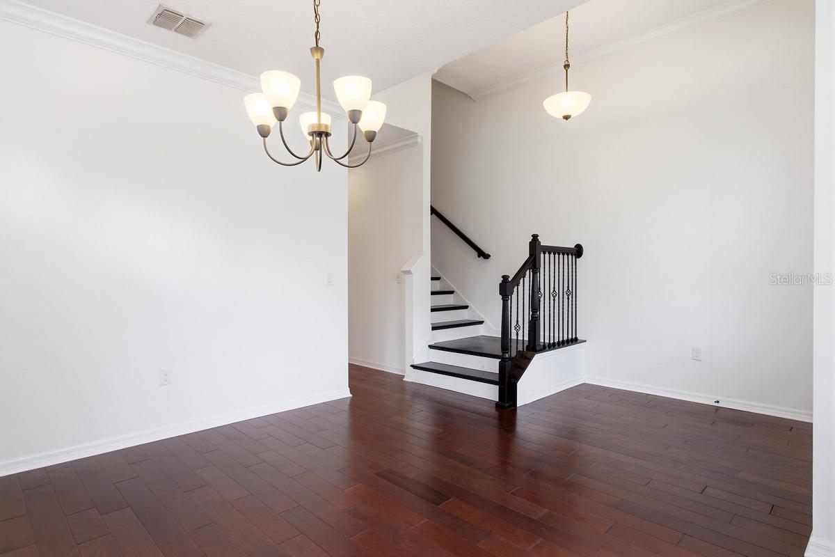 Image 6 of 40 For 2669 Peony Drive