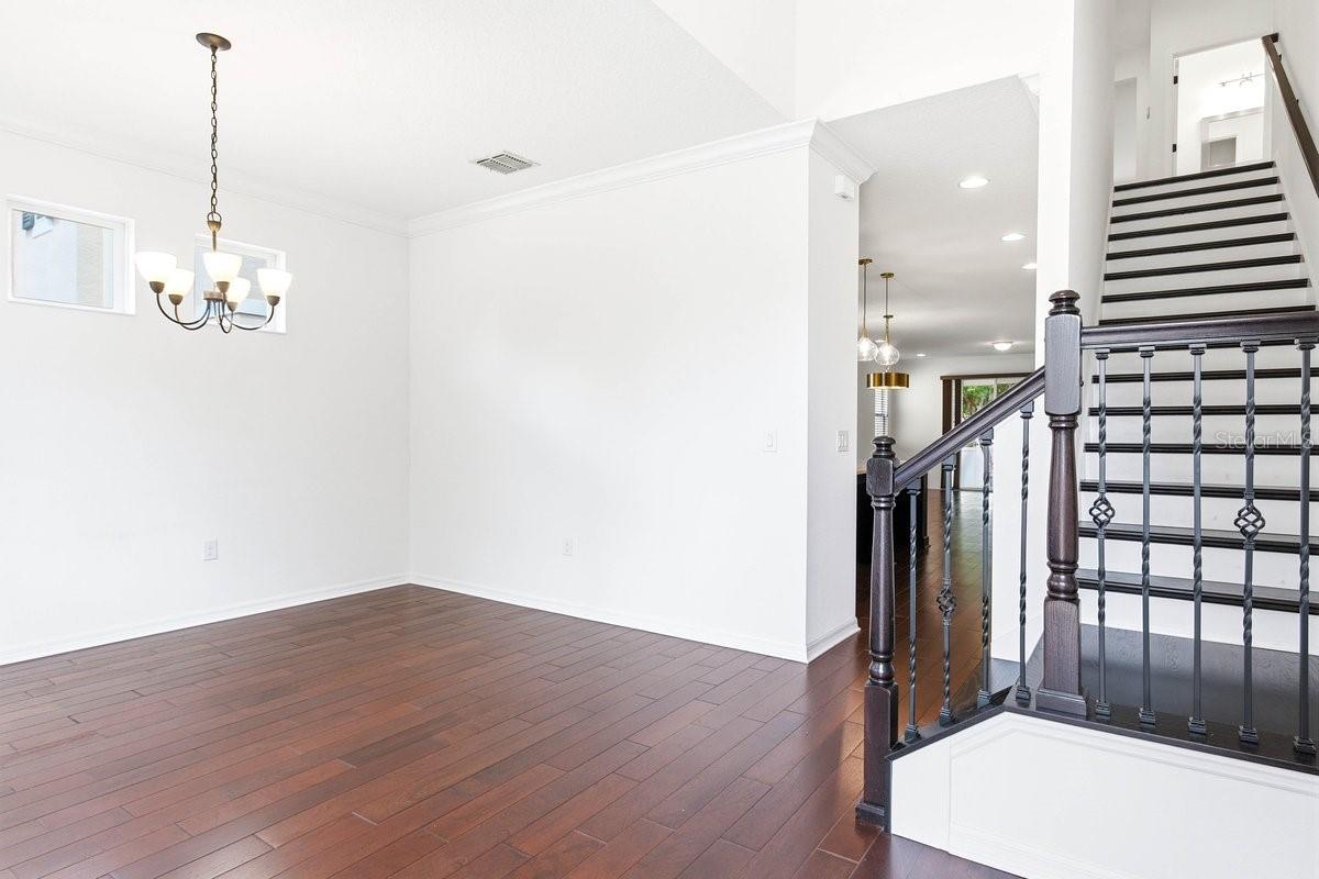 Image 9 of 40 For 2669 Peony Drive