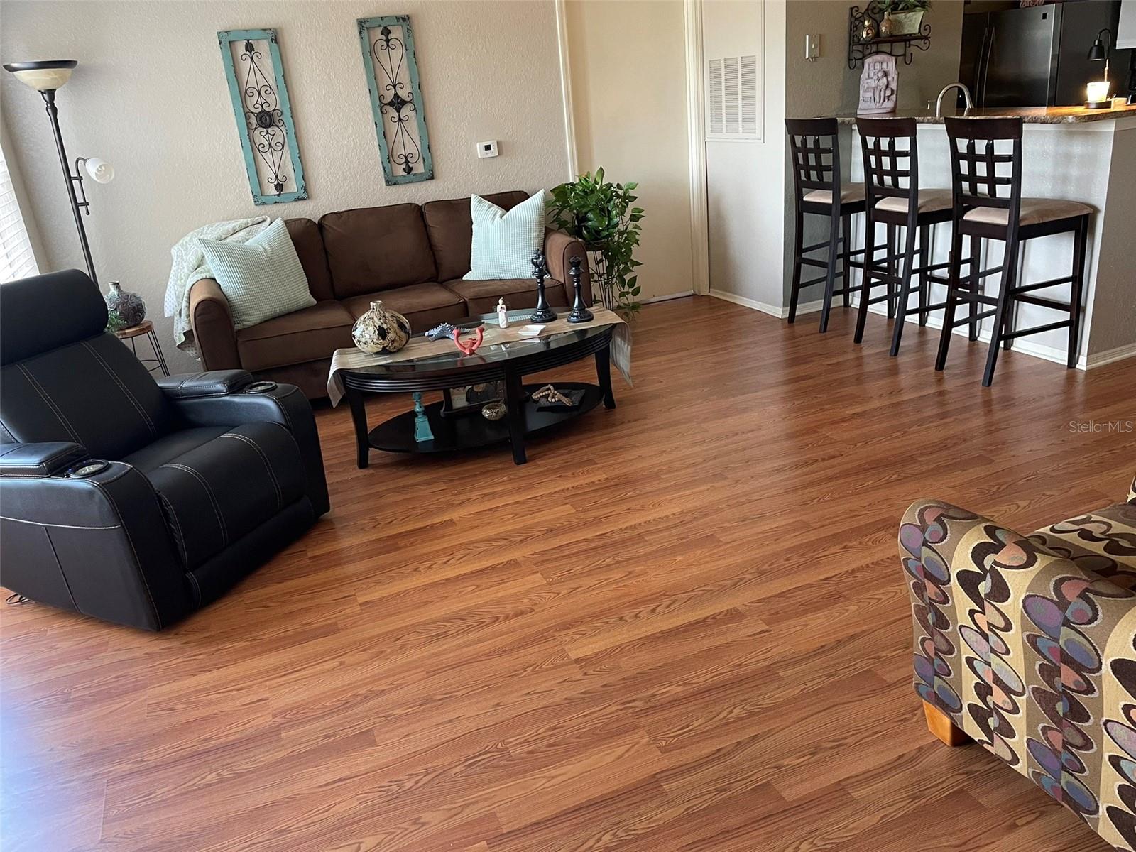 Image 5 of 22 For 2210 Grand Cayman Court 1737