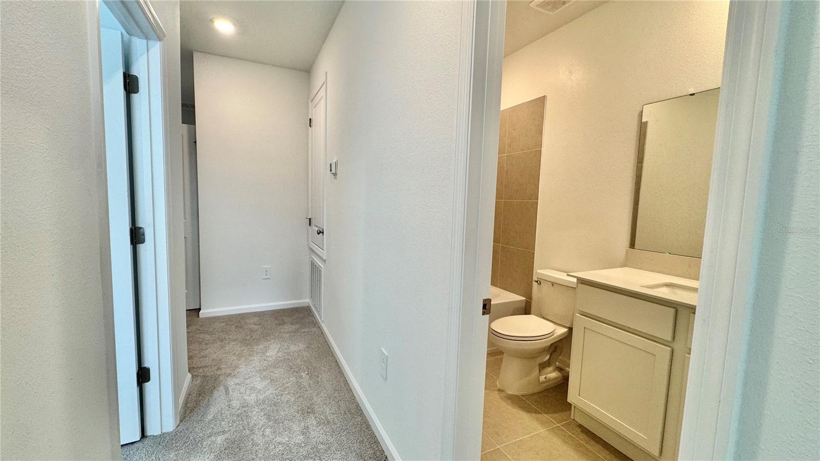 Image 27 of 28 For 325 Sol Vista Drive