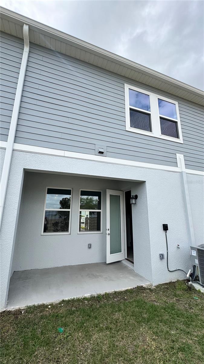 Image 8 of 28 For 325 Sol Vista Drive