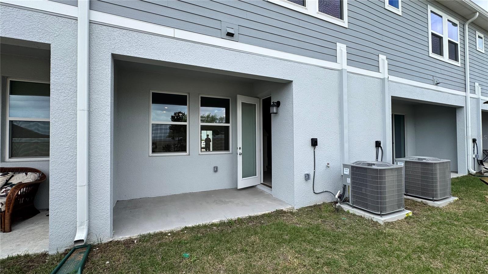 Image 9 of 28 For 325 Sol Vista Drive