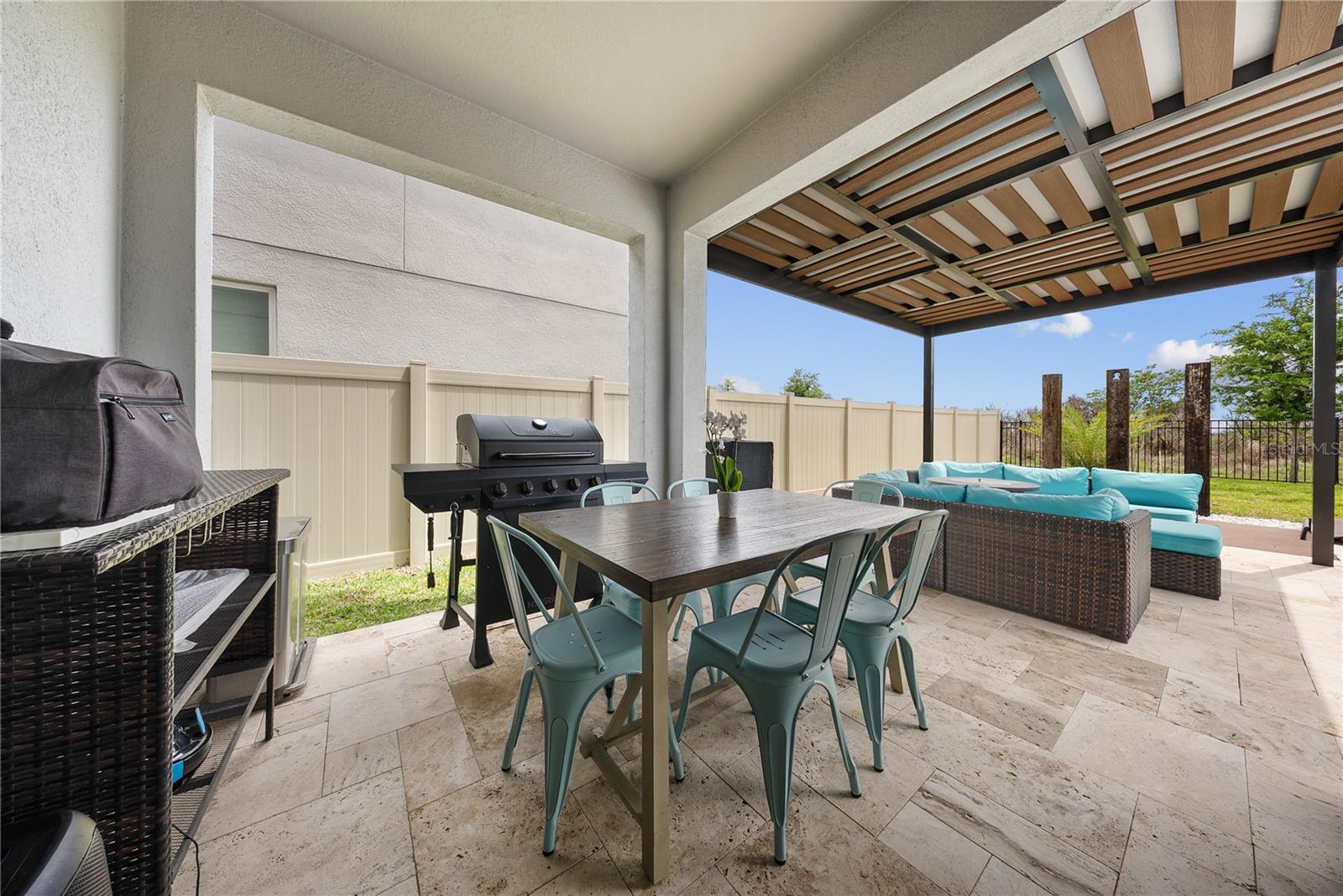 Image 16 of 80 For 14455 Crestavista Ave