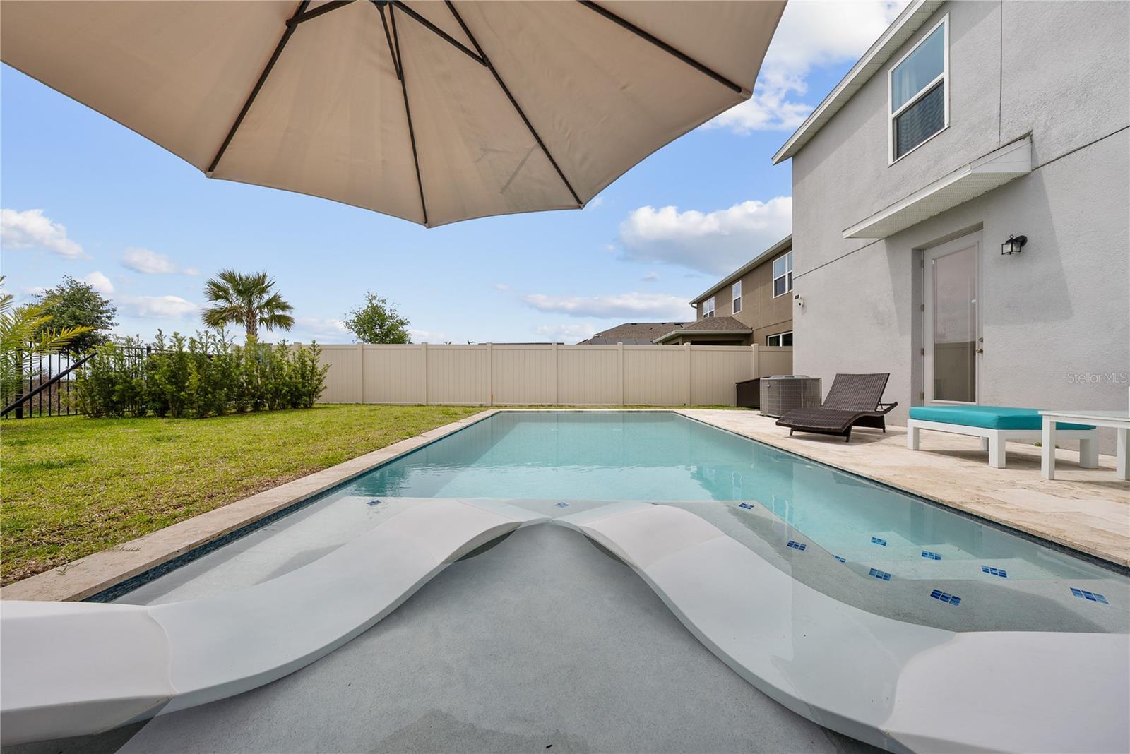 Image 5 of 80 For 14455 Crestavista Ave