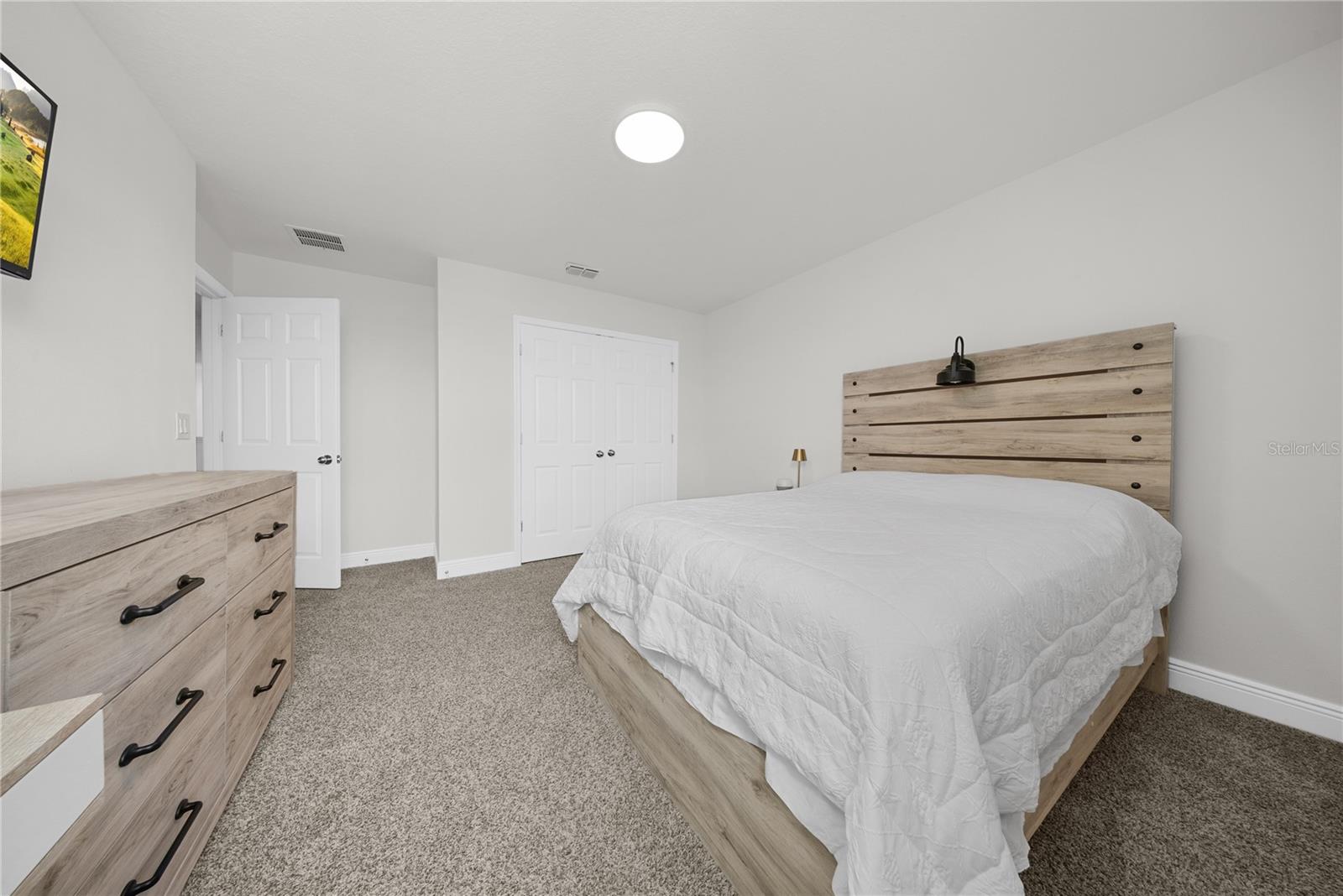 Image 60 of 80 For 14455 Crestavista Ave