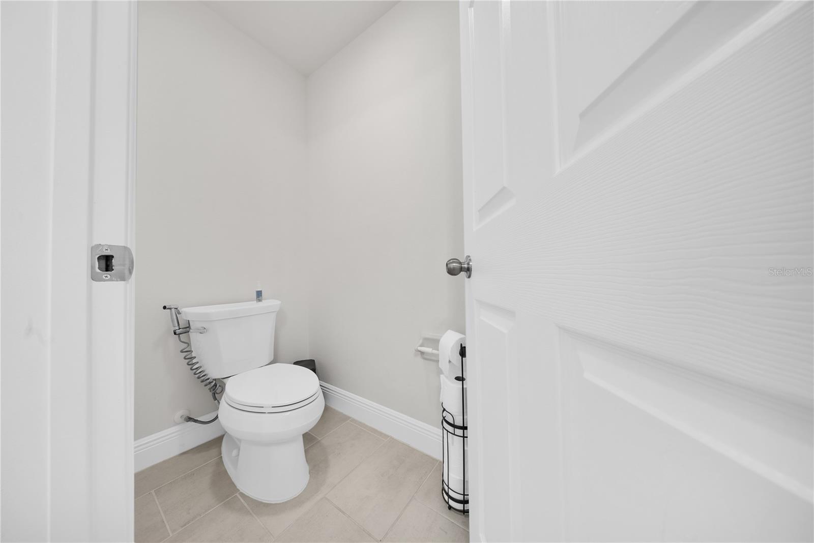 Image 74 of 80 For 14455 Crestavista Ave