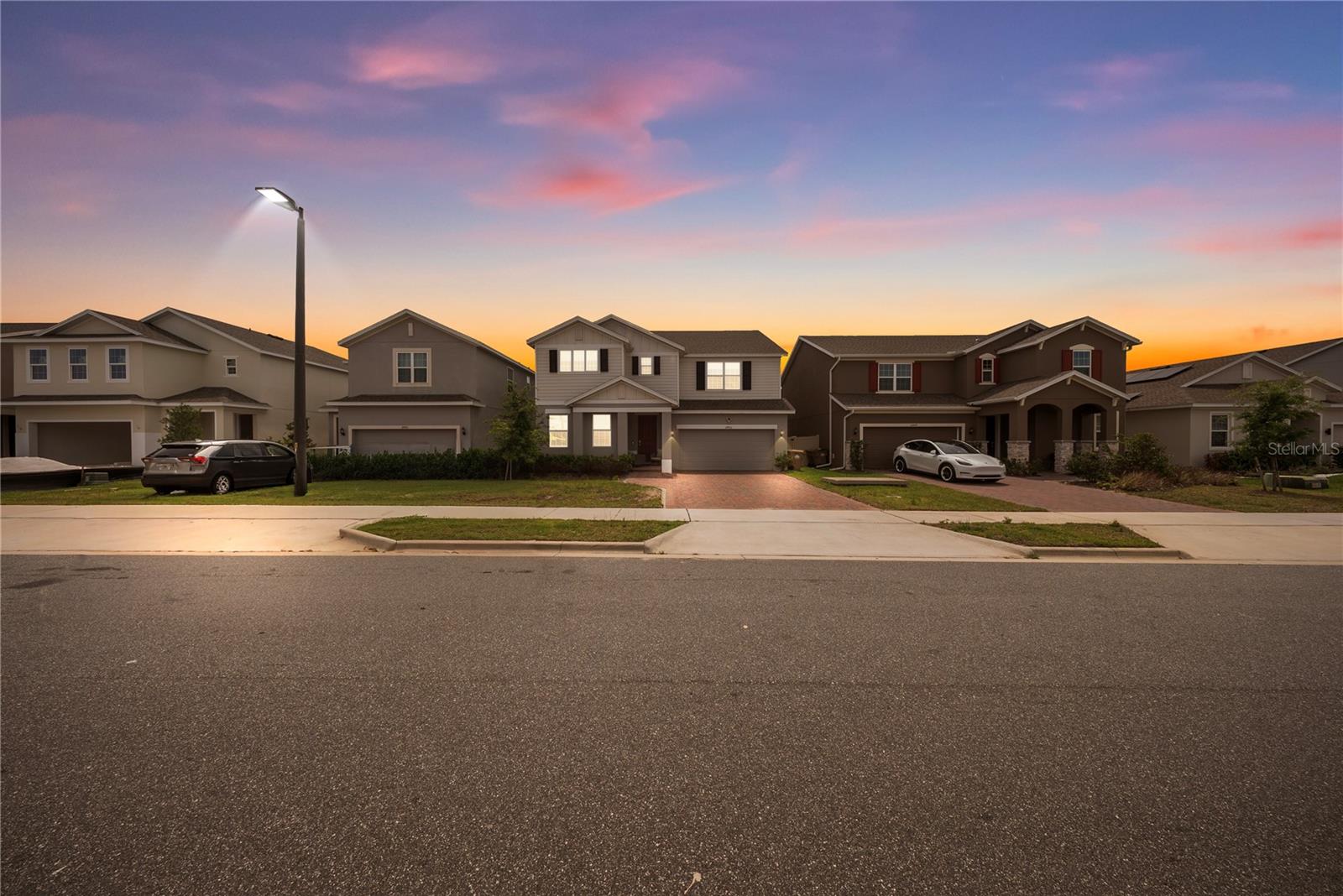 Image 75 of 80 For 14455 Crestavista Ave