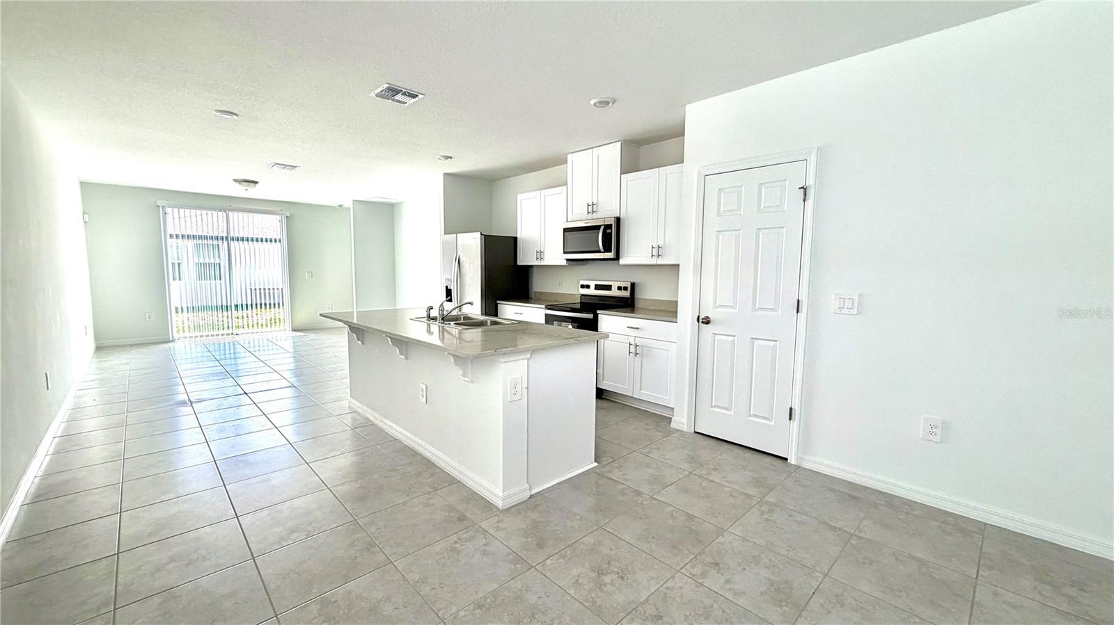 Image 3 of 6 For 3832 Giorgio Drive