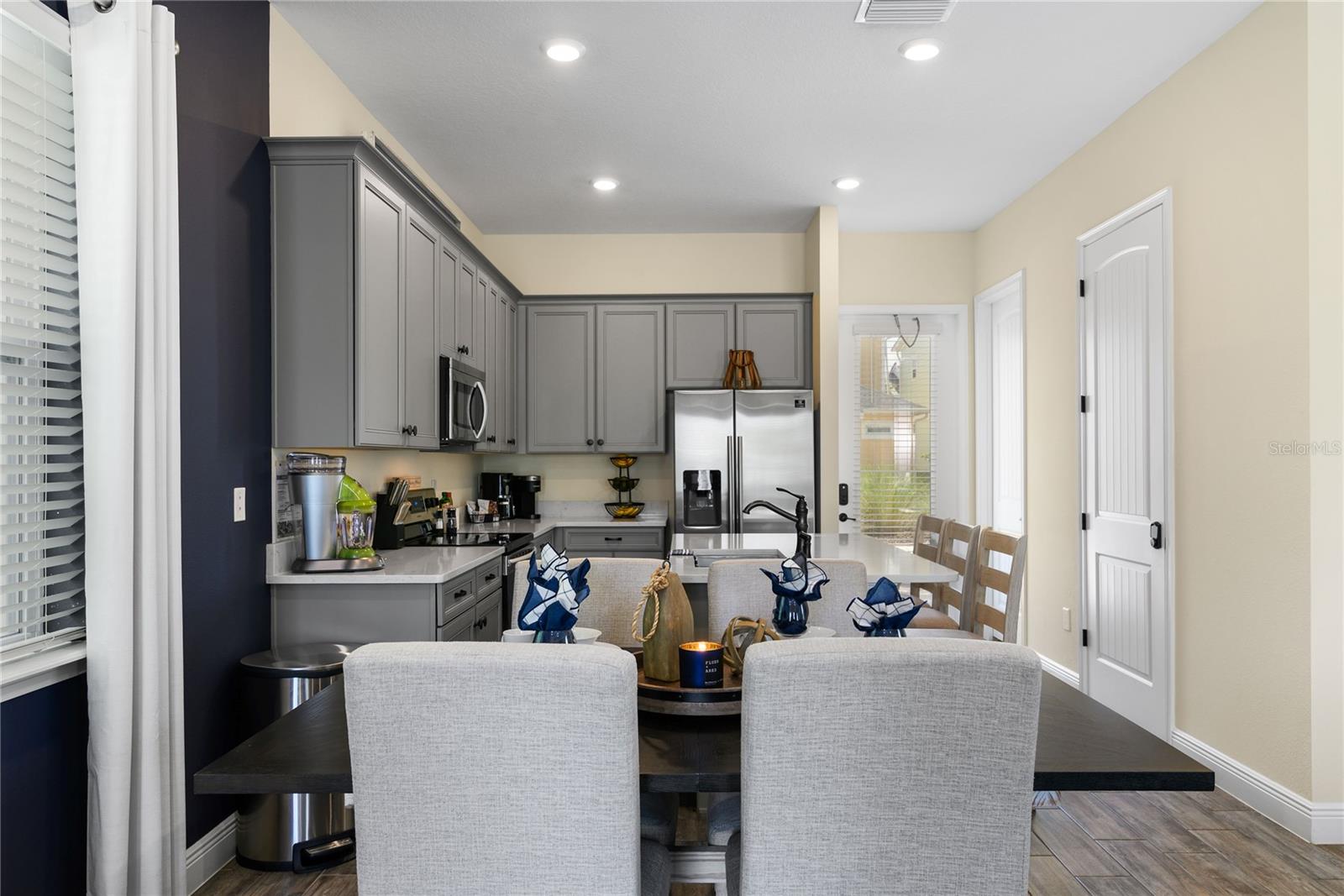 Image 21 of 77 For 8040 Lost Shaker Lane