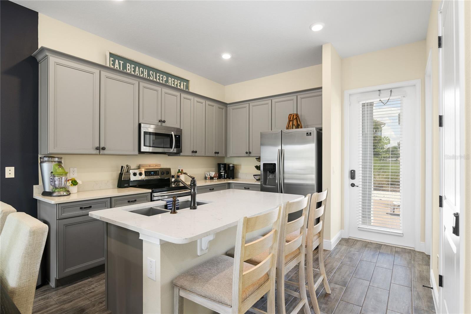 Image 25 of 77 For 8040 Lost Shaker Lane