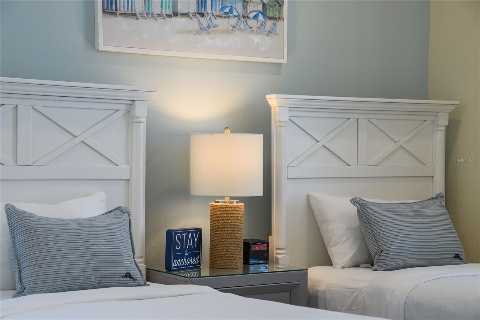 Image 33 of 77 For 8040 Lost Shaker Lane