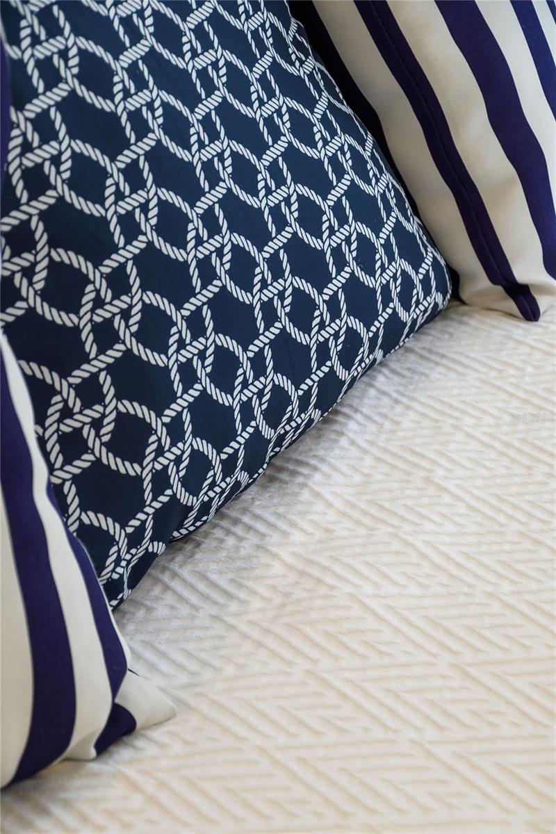 Image 42 of 77 For 8040 Lost Shaker Lane