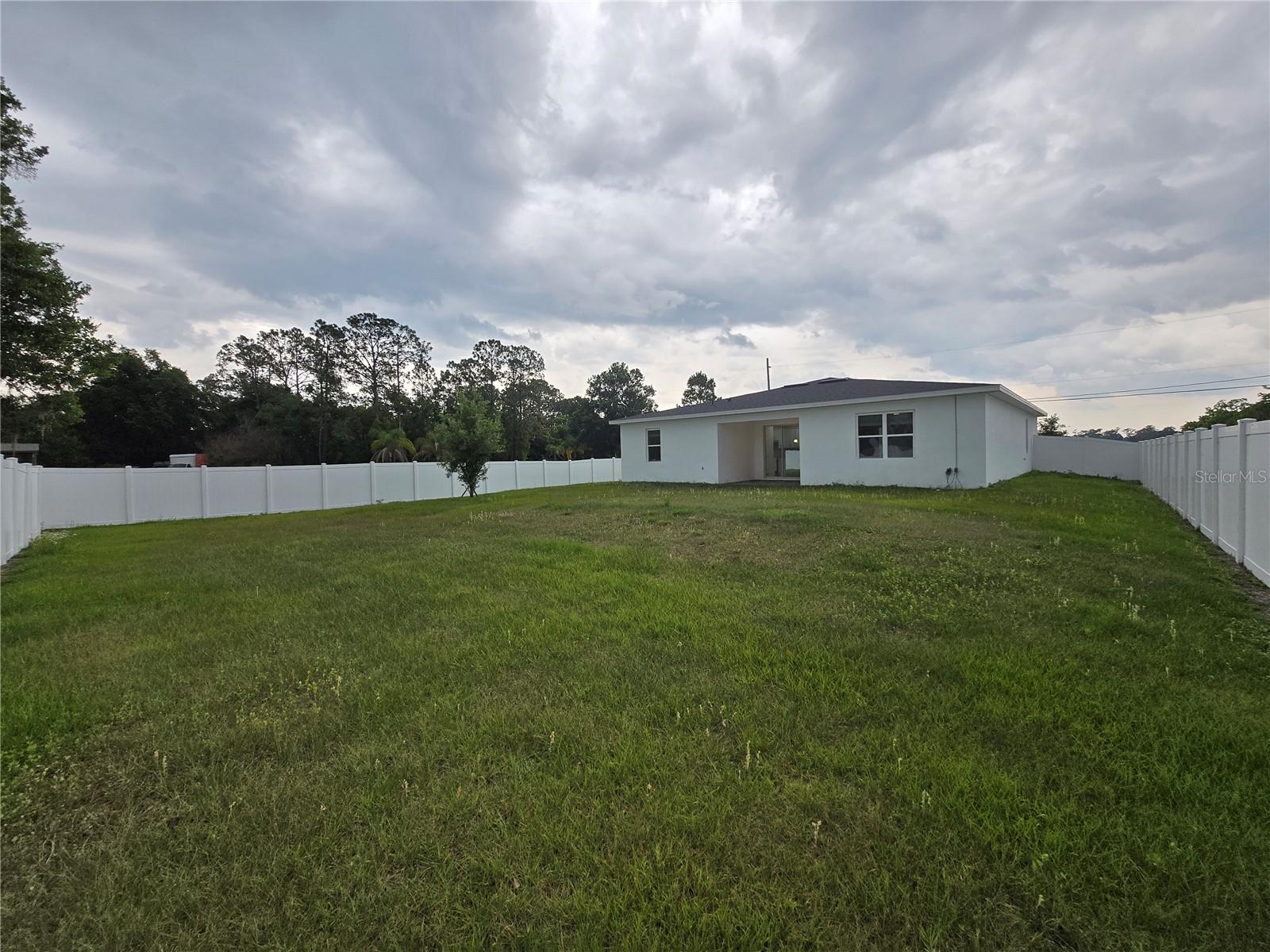 Image 3 of 45 For 890 19th Street