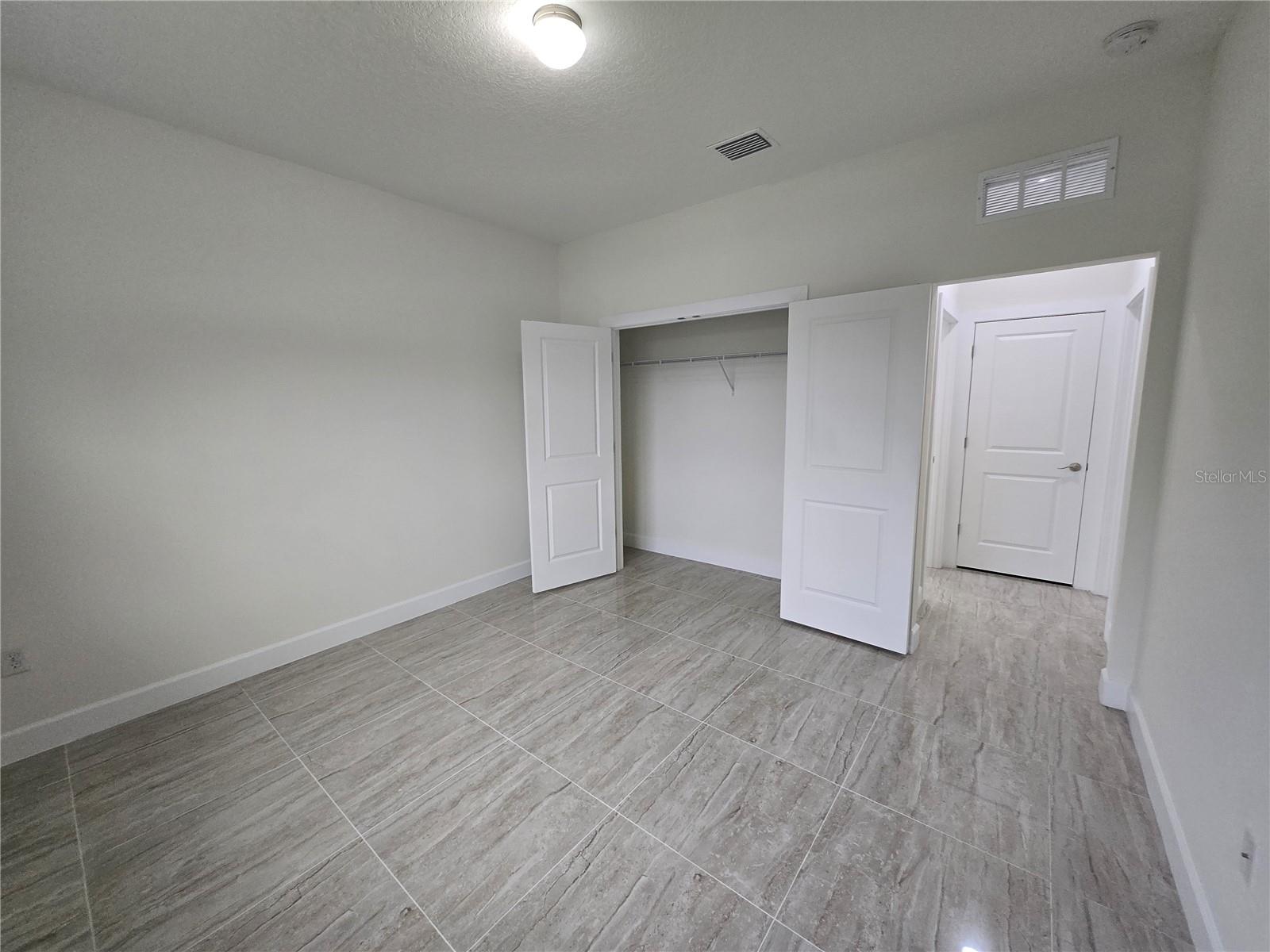 Image 30 of 45 For 890 19th Street