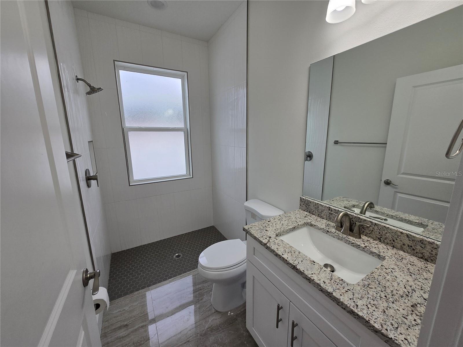 Image 32 of 45 For 890 19th Street