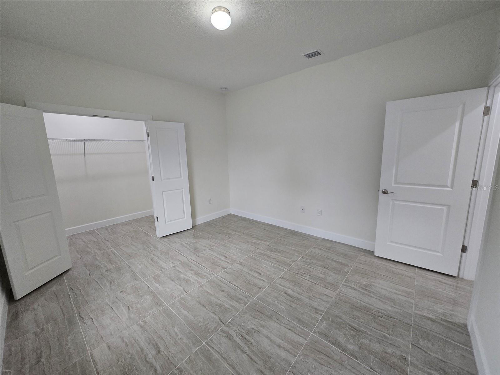 Image 33 of 45 For 890 19th Street