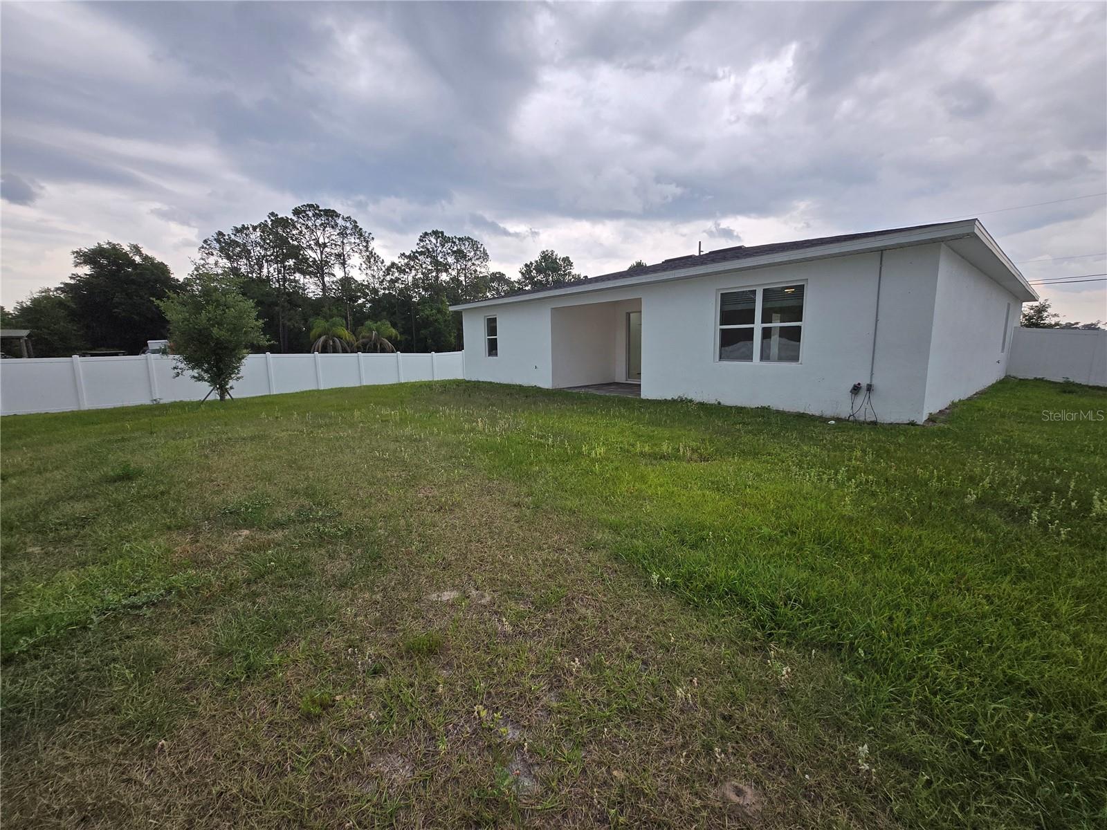 Image 41 of 45 For 890 19th Street